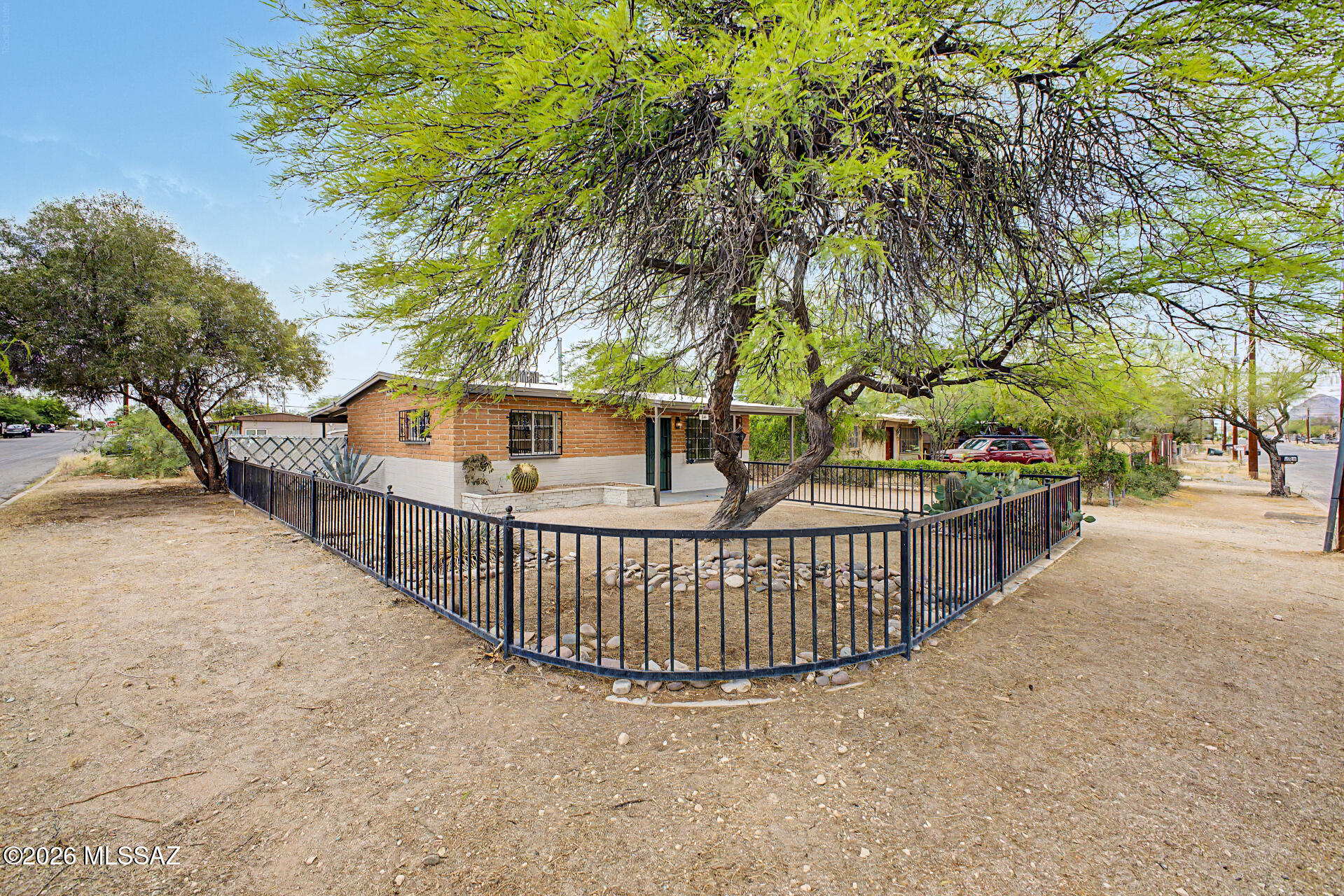 246 E President Street