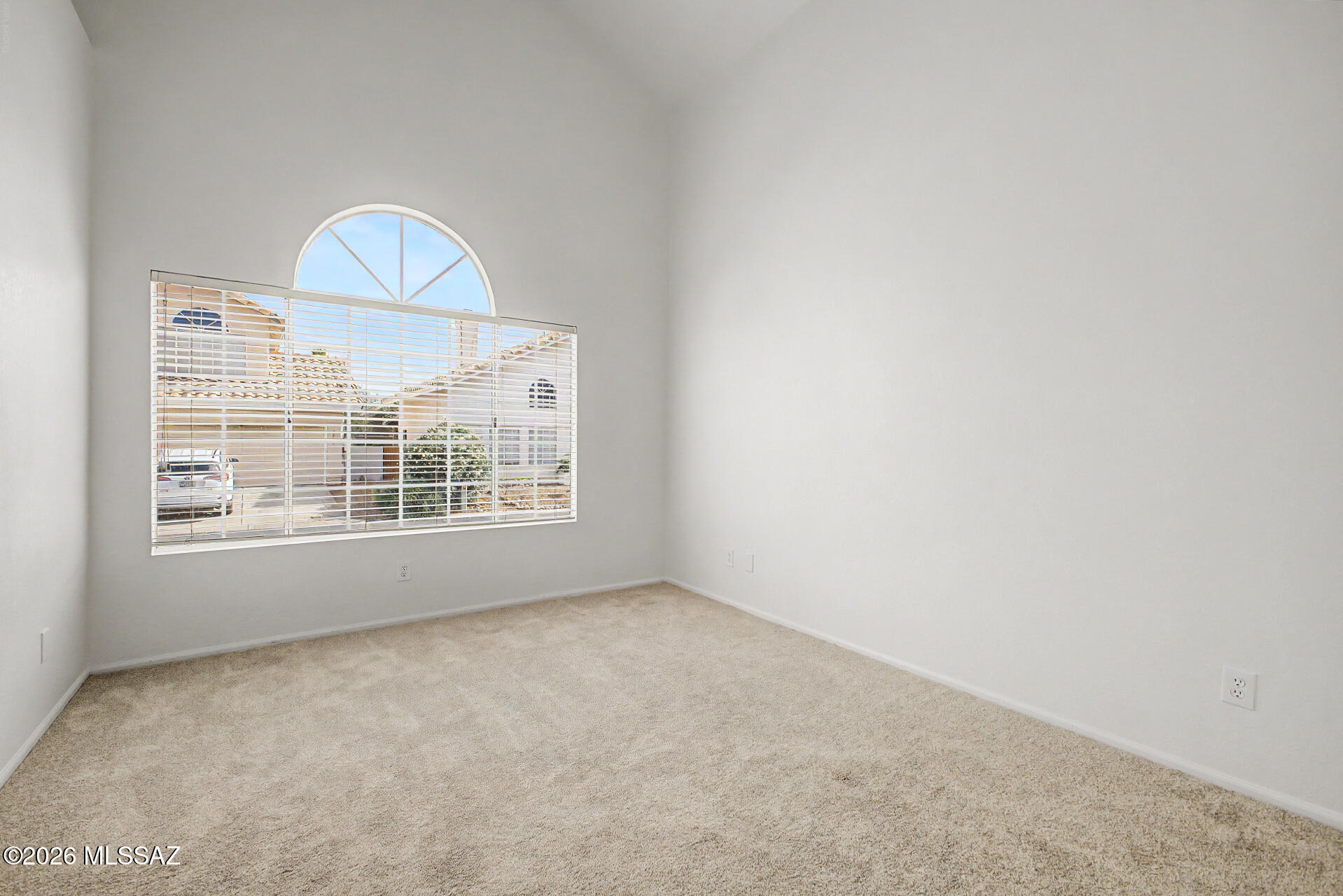 3712 W Butterfly Lane