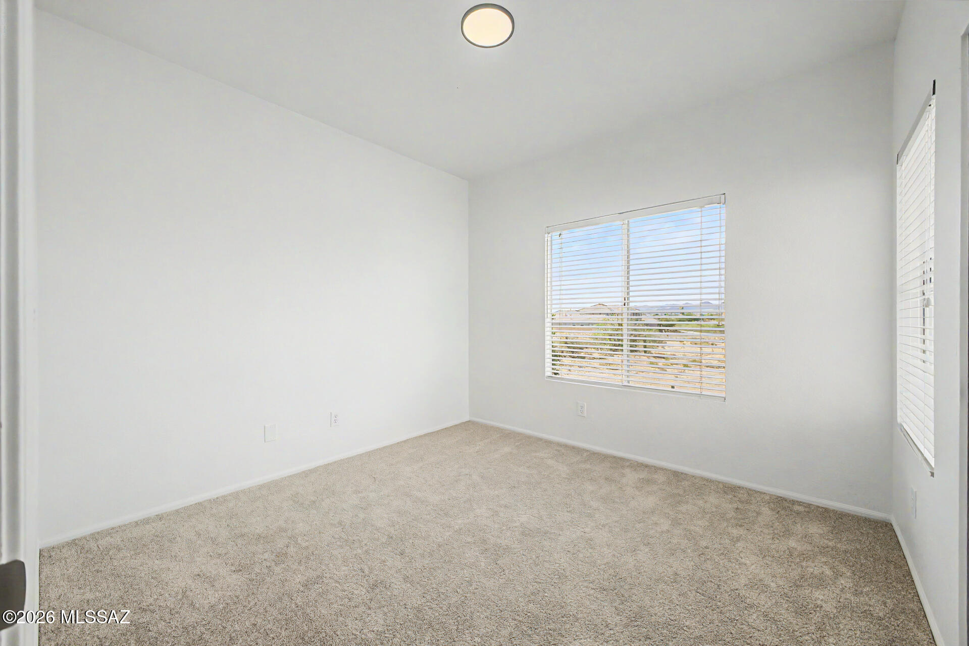 3712 W Butterfly Lane