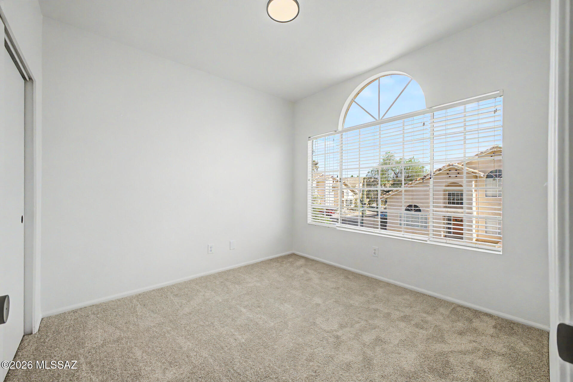 3712 W Butterfly Lane
