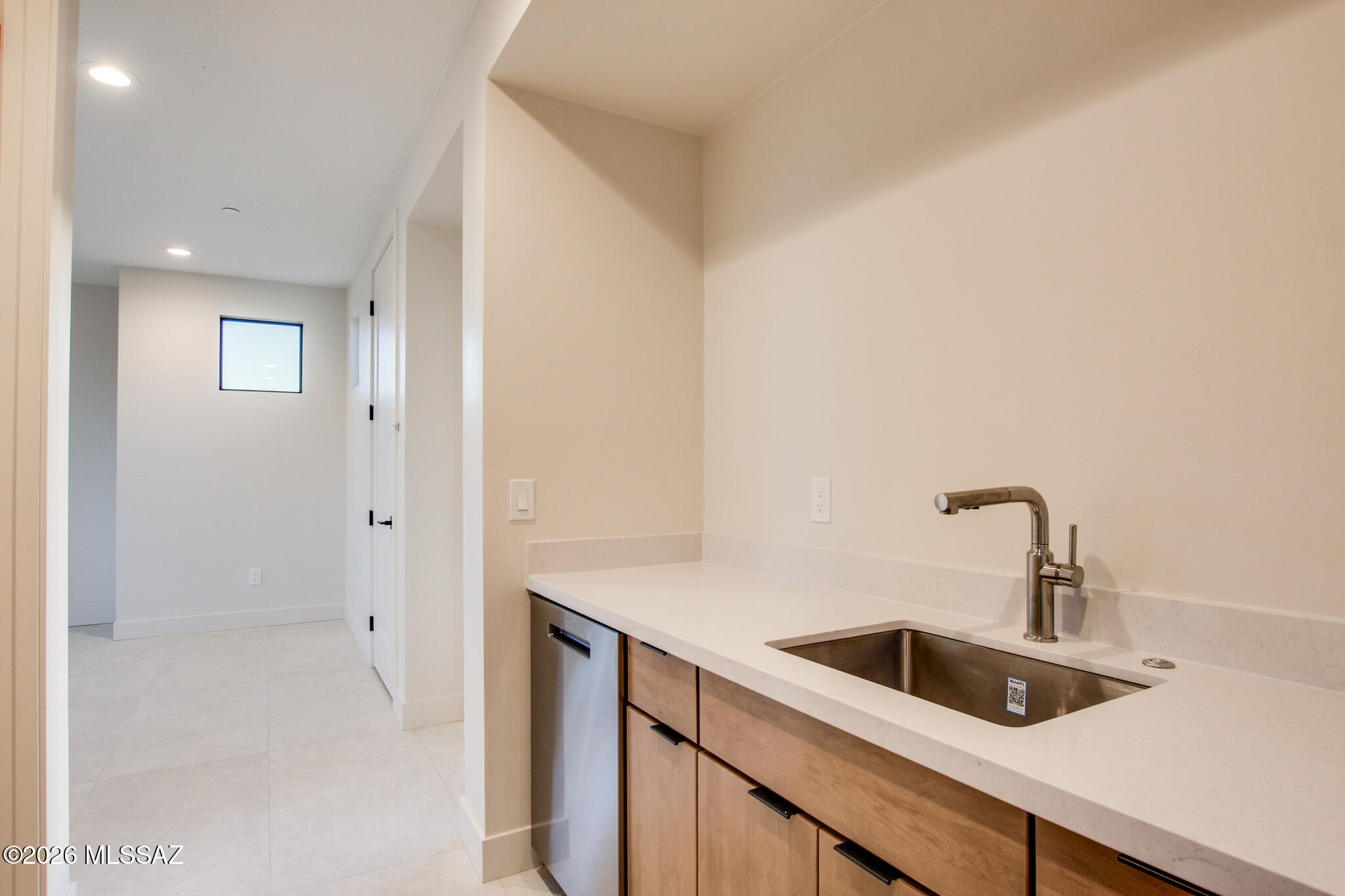 2769 W Black Cloud Court