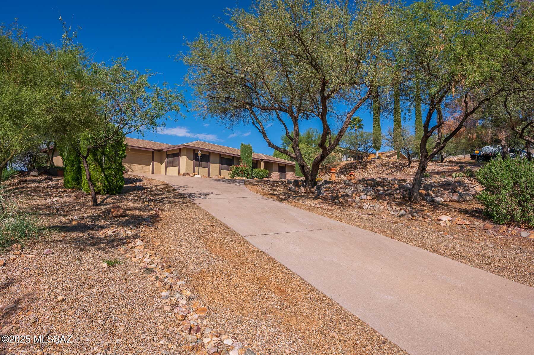 416 Rio Rico Drive