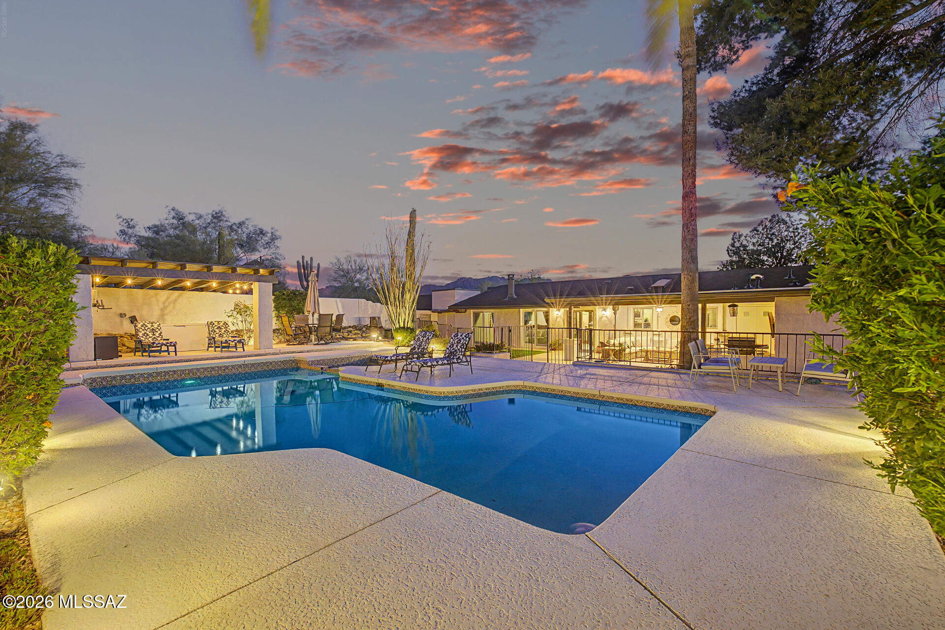 4720 N Paseo De Los Rancheros
