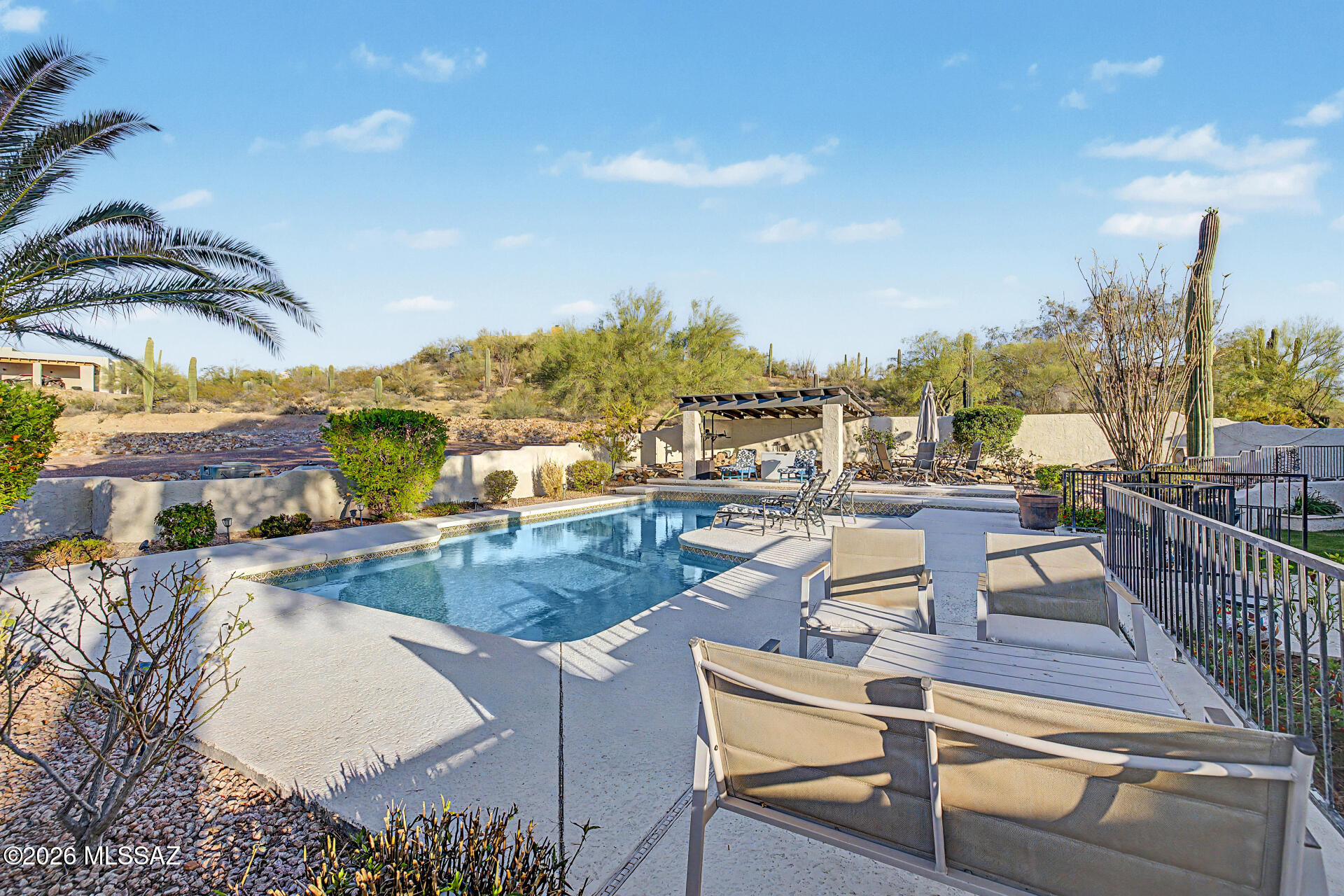 4720 N Paseo De Los Rancheros