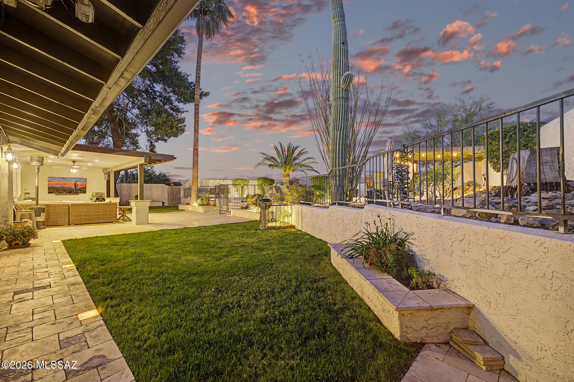 4720 N Paseo De Los Rancheros