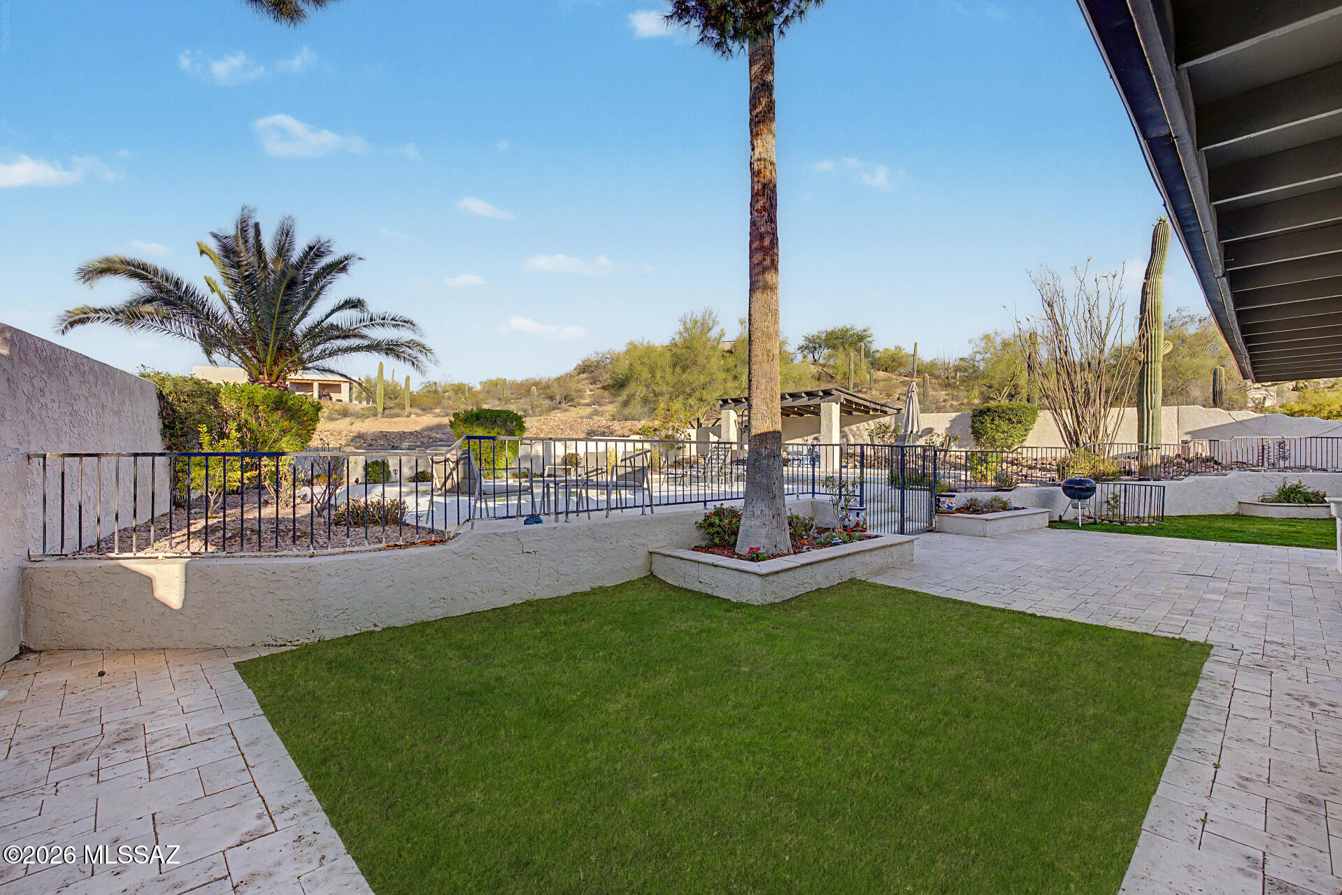 4720 N Paseo De Los Rancheros