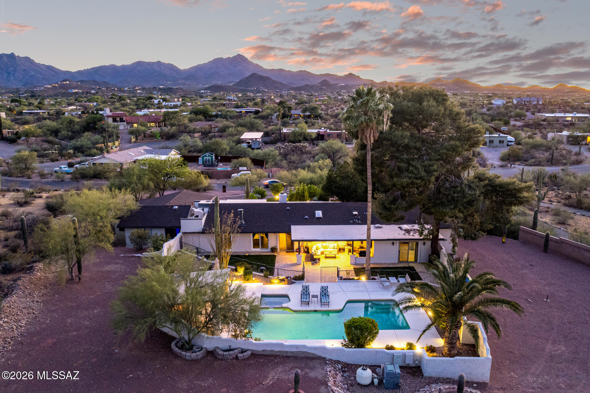 4720 N Paseo De Los Rancheros
