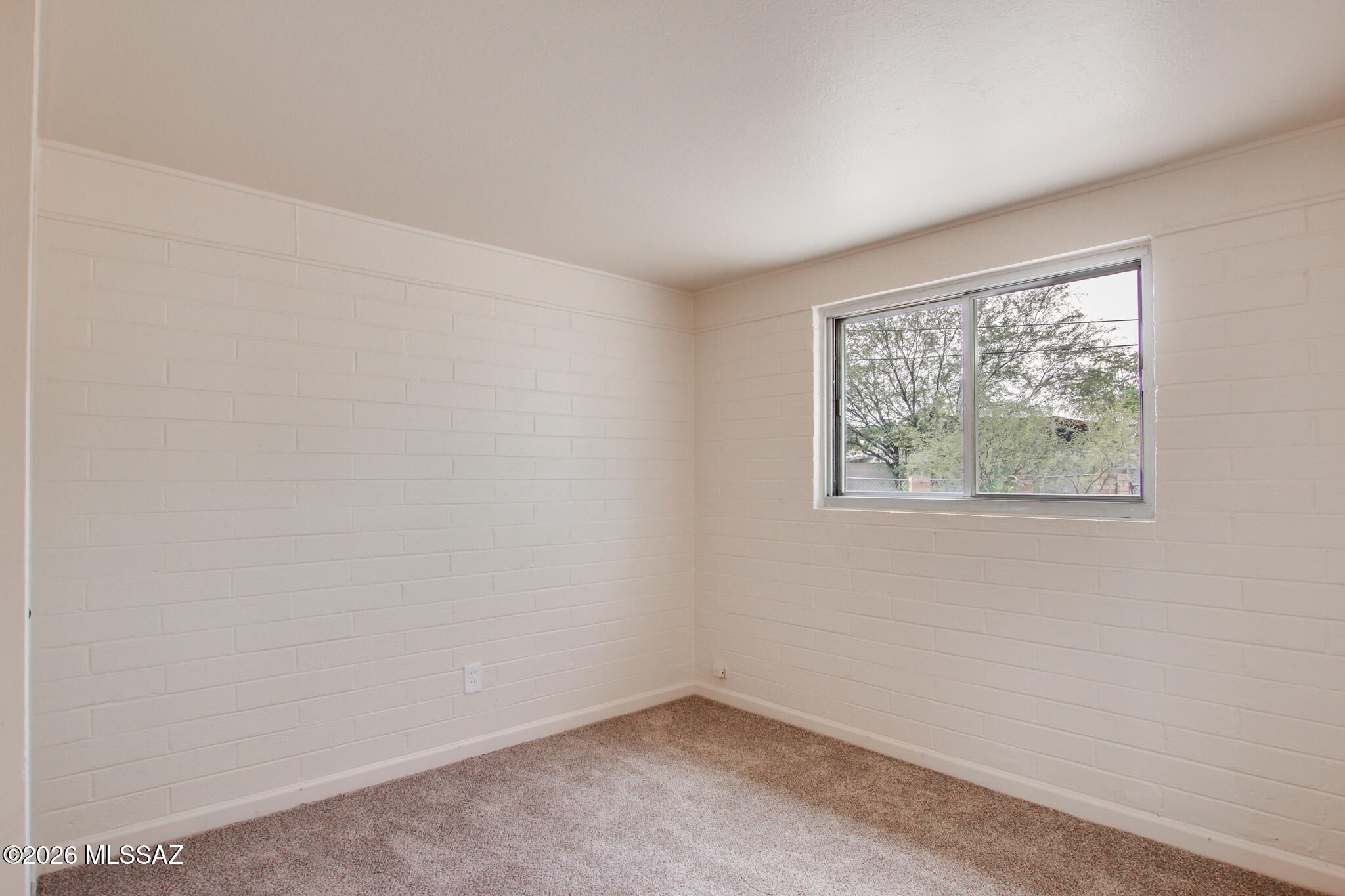 743 W Milton Street