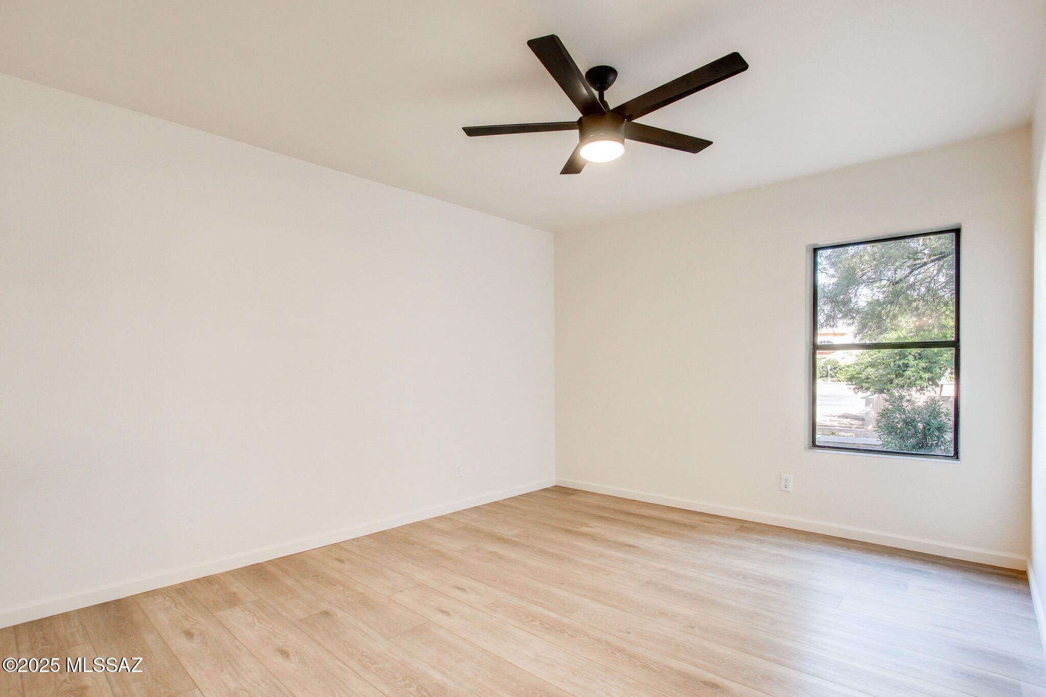 8080 E Speedway Boulevard 607