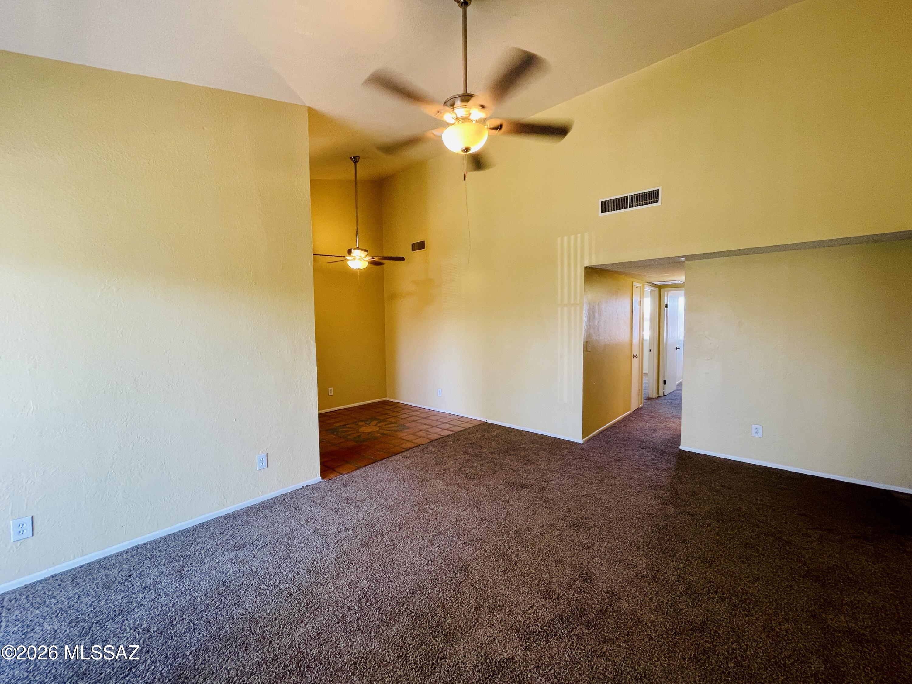 816 S Langley Avenue 203