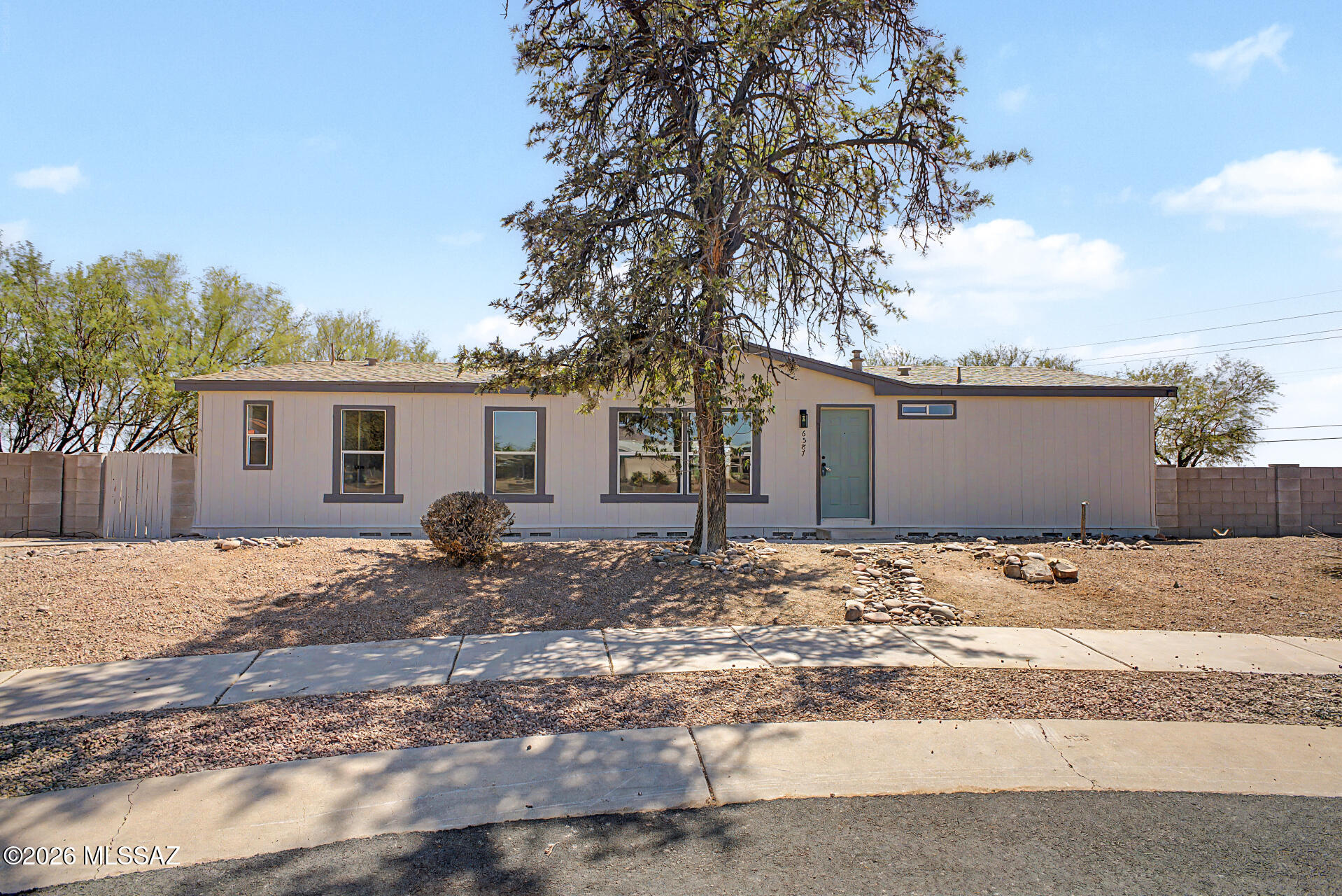 6587 W Golden Rain Drive