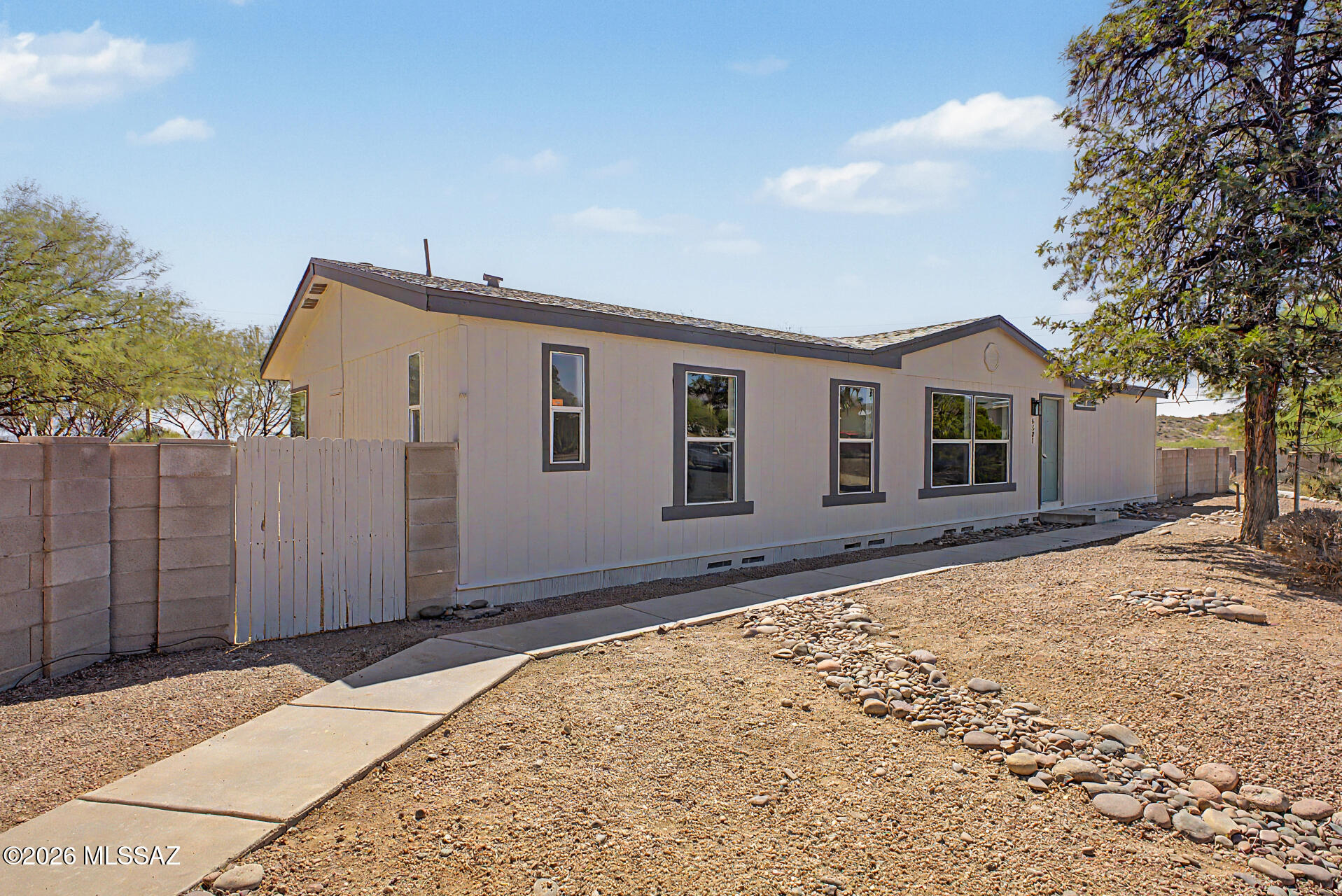6587 W Golden Rain Drive