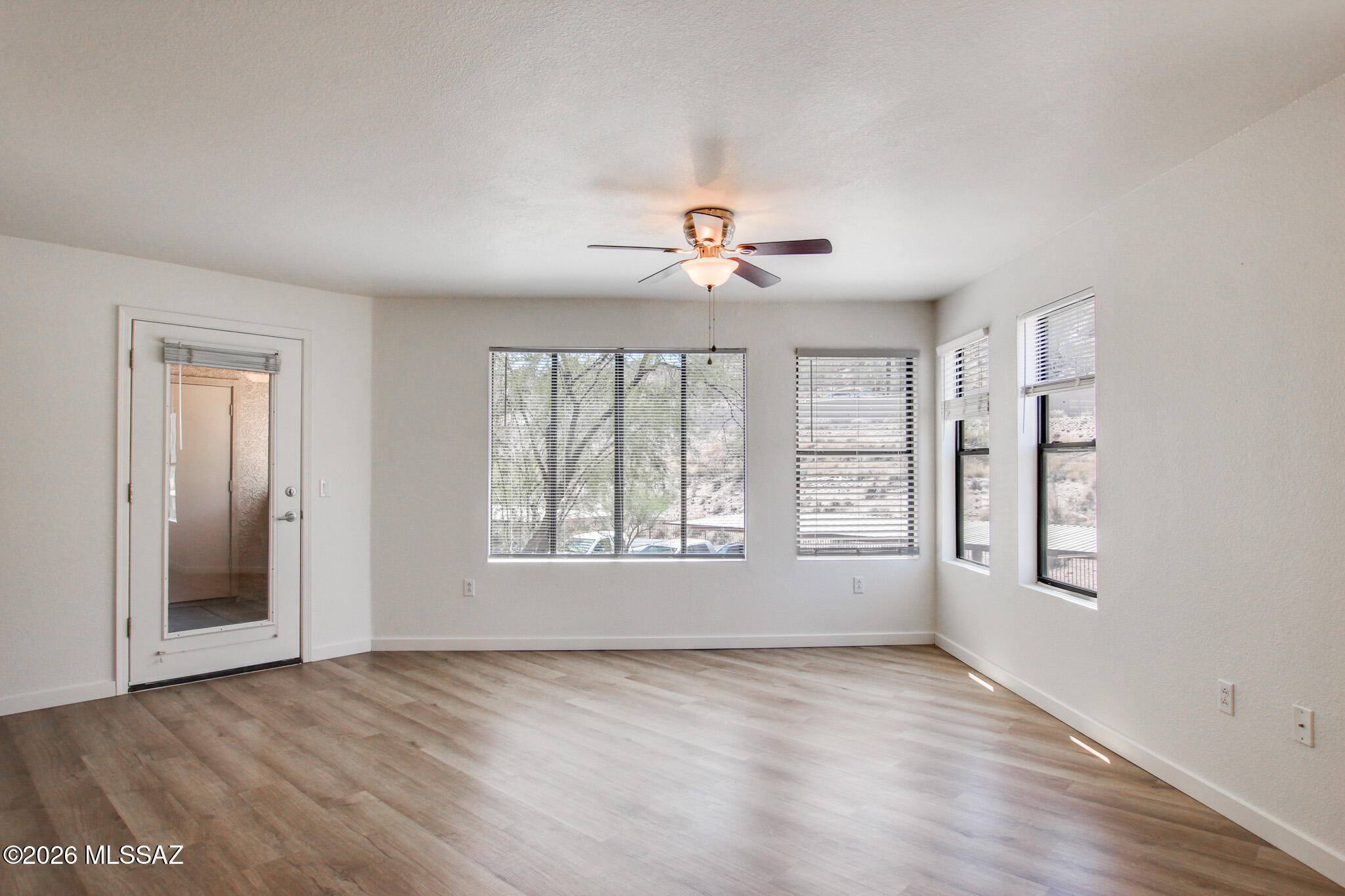 7255 E Snyder Road 11201
