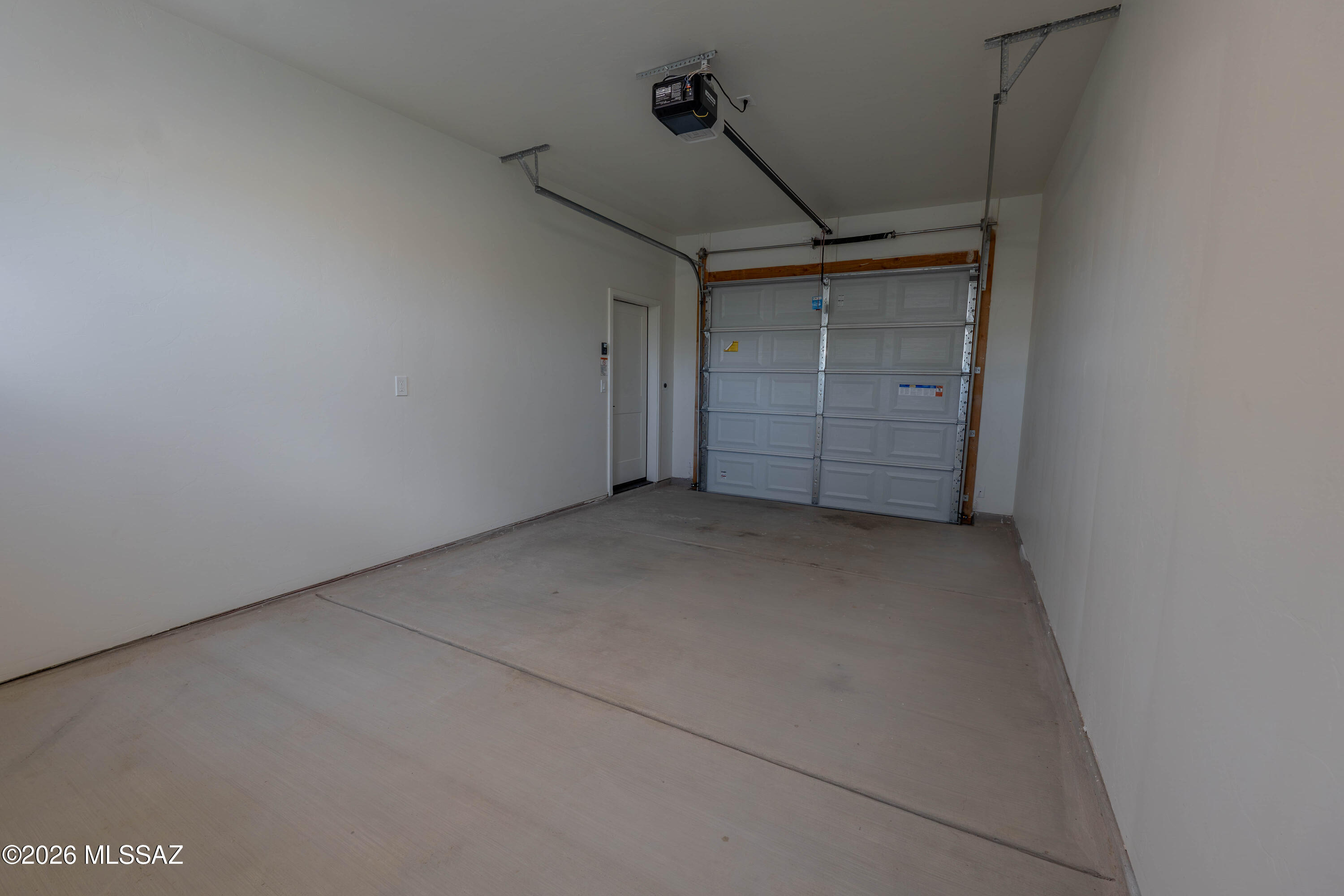 1300 N Rook Avenue 18