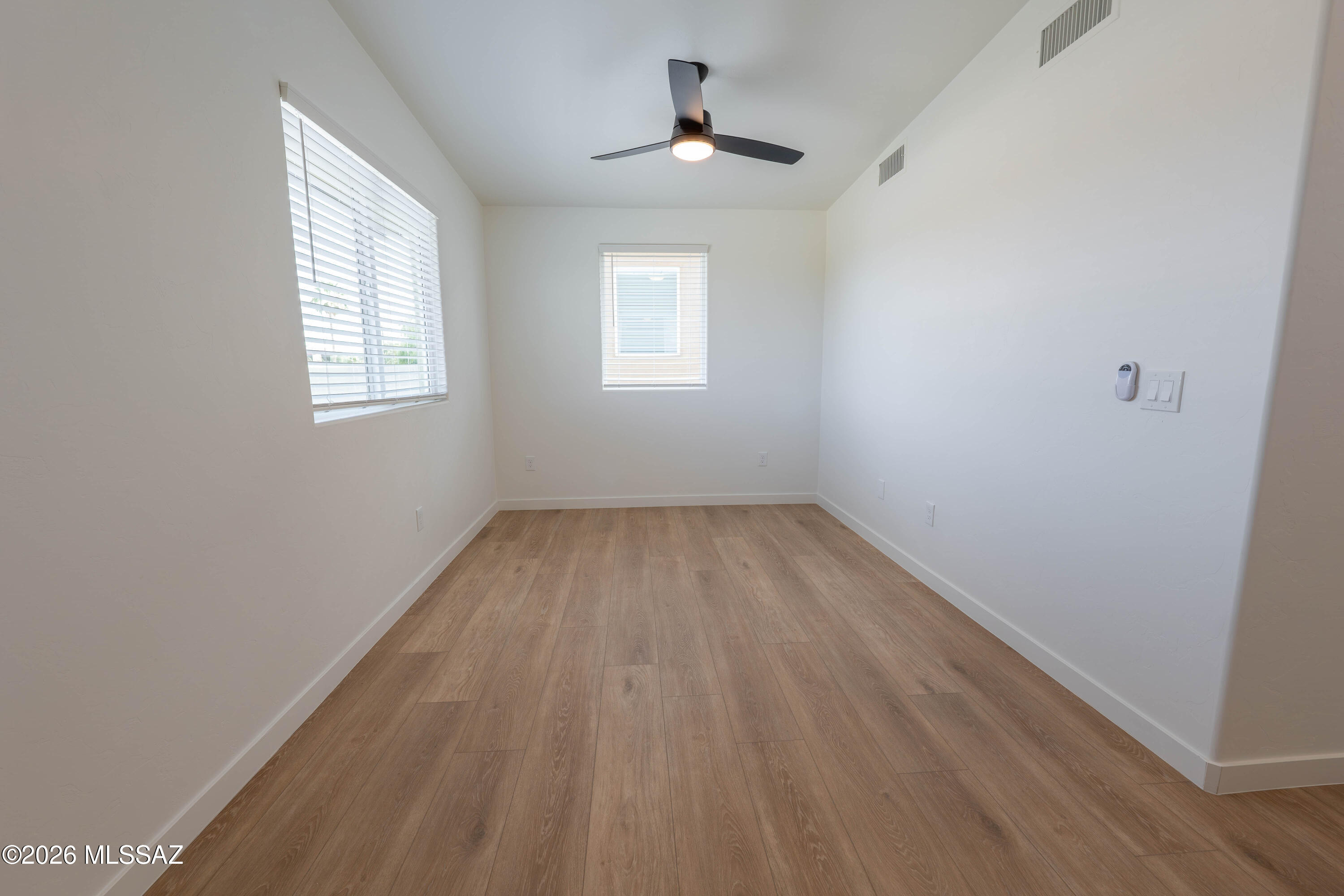 1300 N Rook Avenue 18