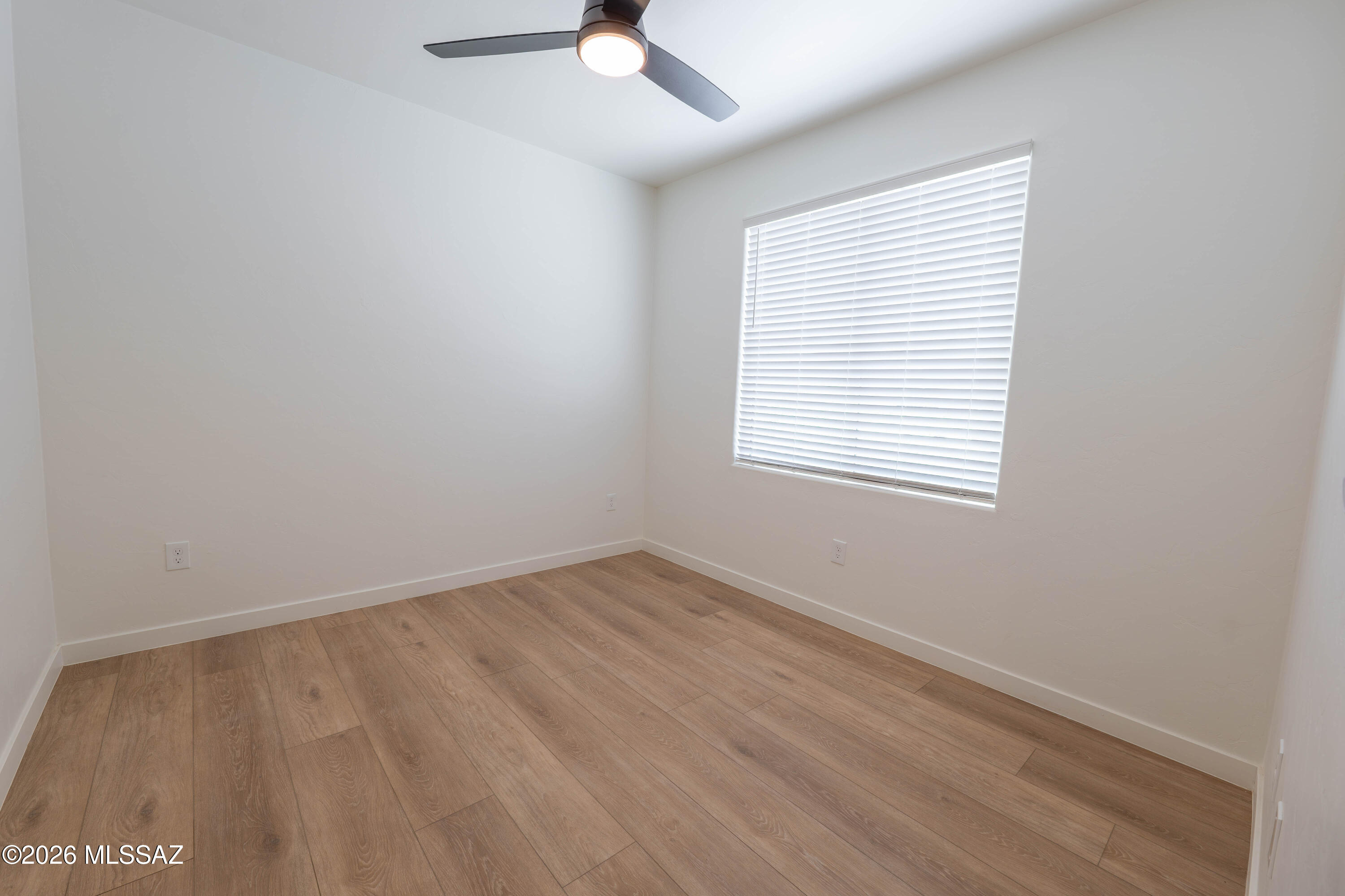 1300 N Rook Avenue 18