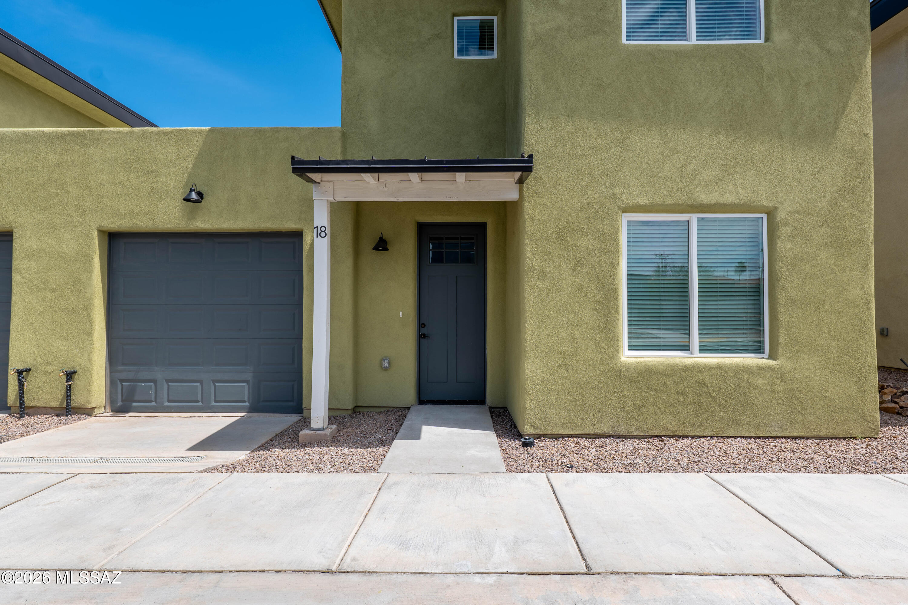 1300 N Rook Avenue 18