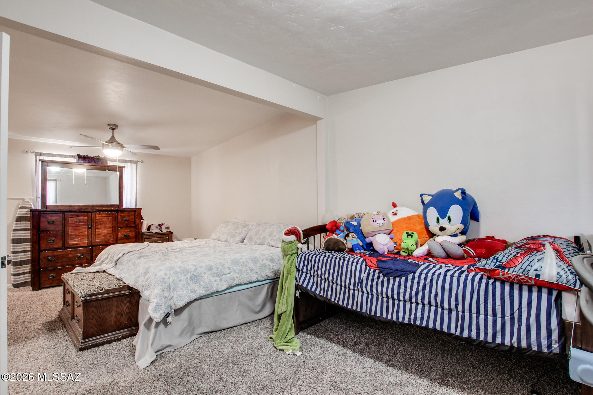 3644 E Helena Stravenue