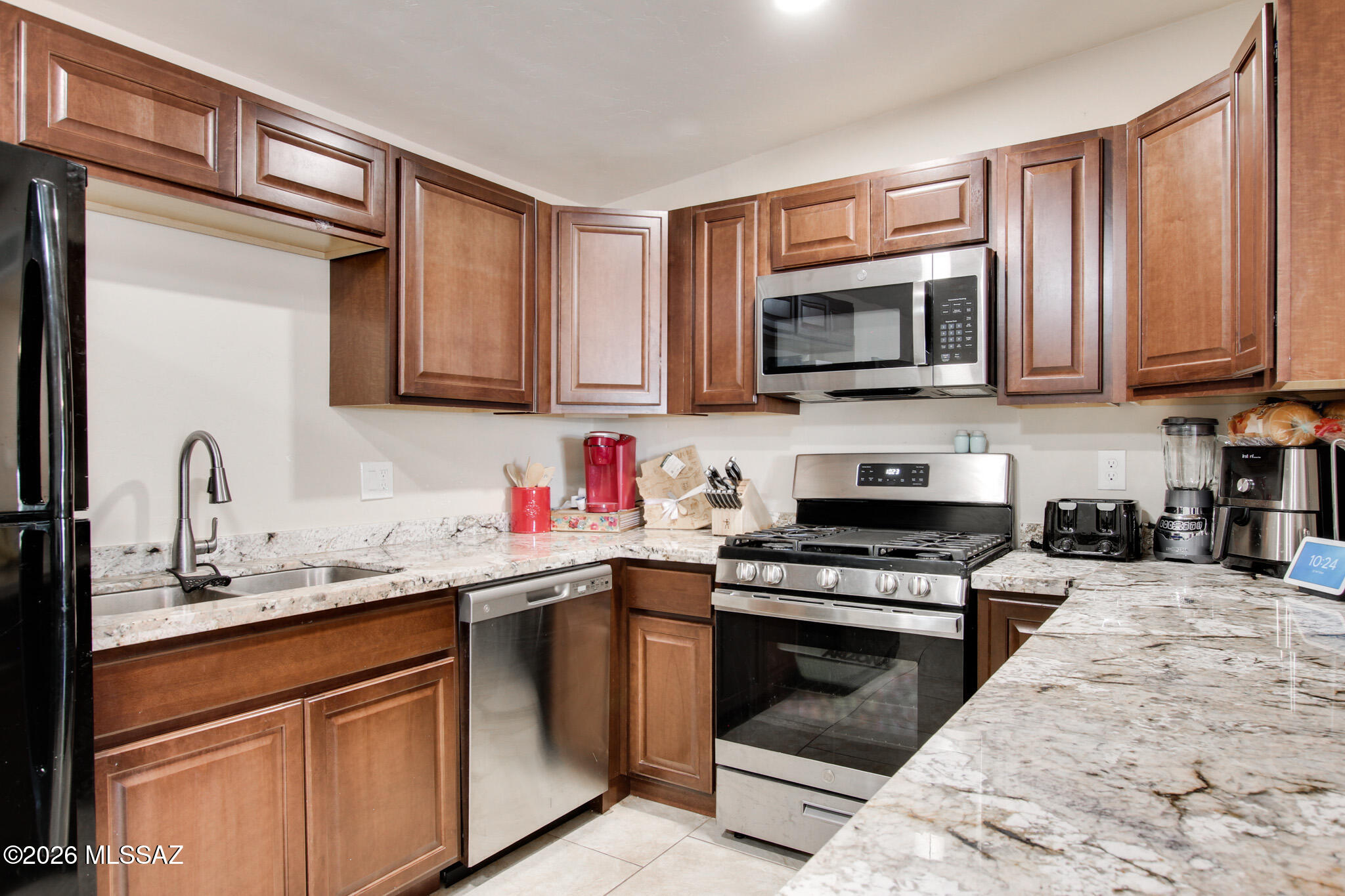 3644 E Helena Stravenue