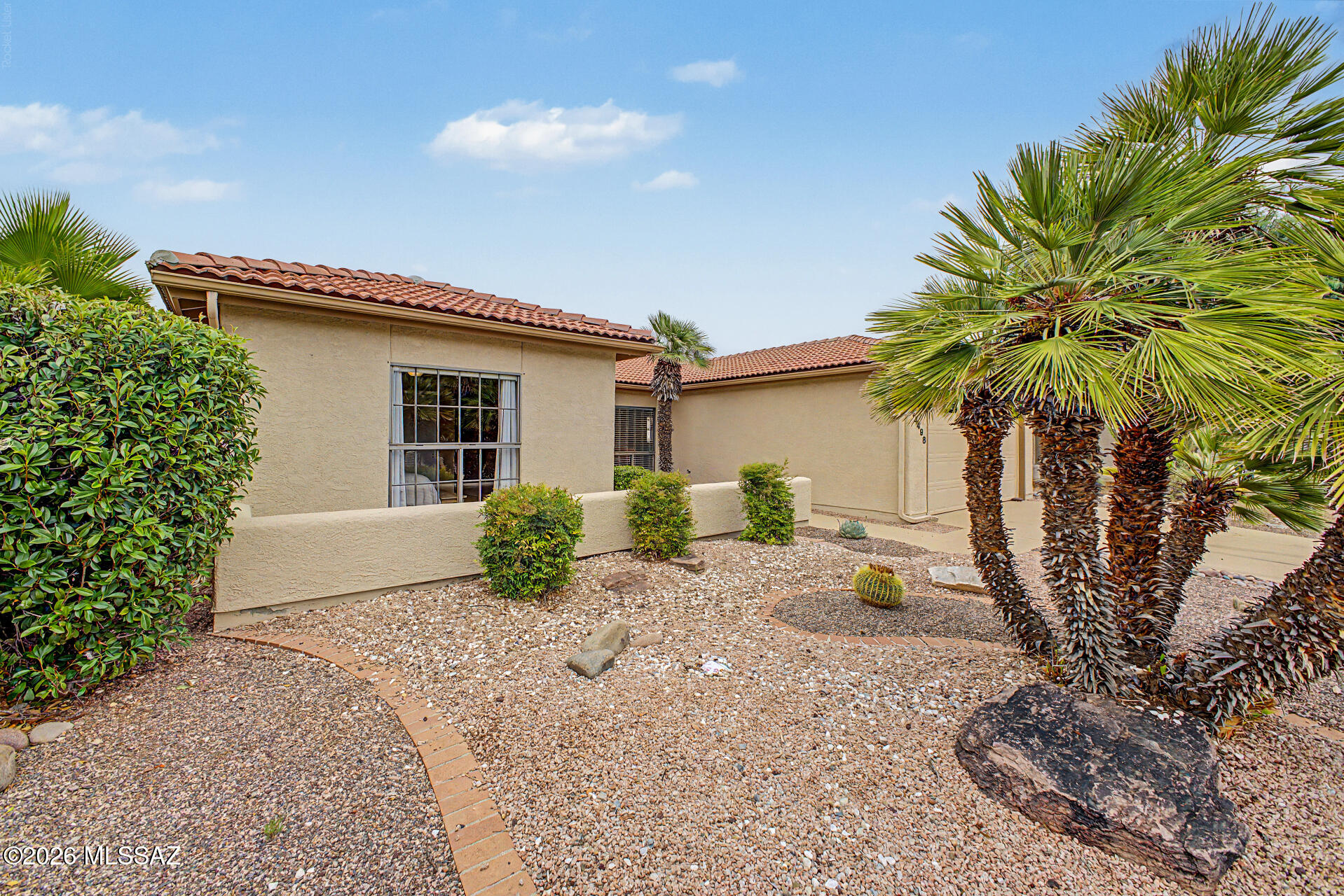 64498 E Squash Blossom Lane