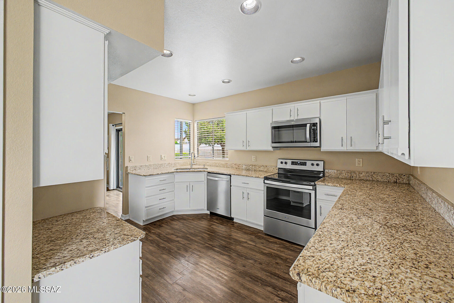 64498 E Squash Blossom Lane