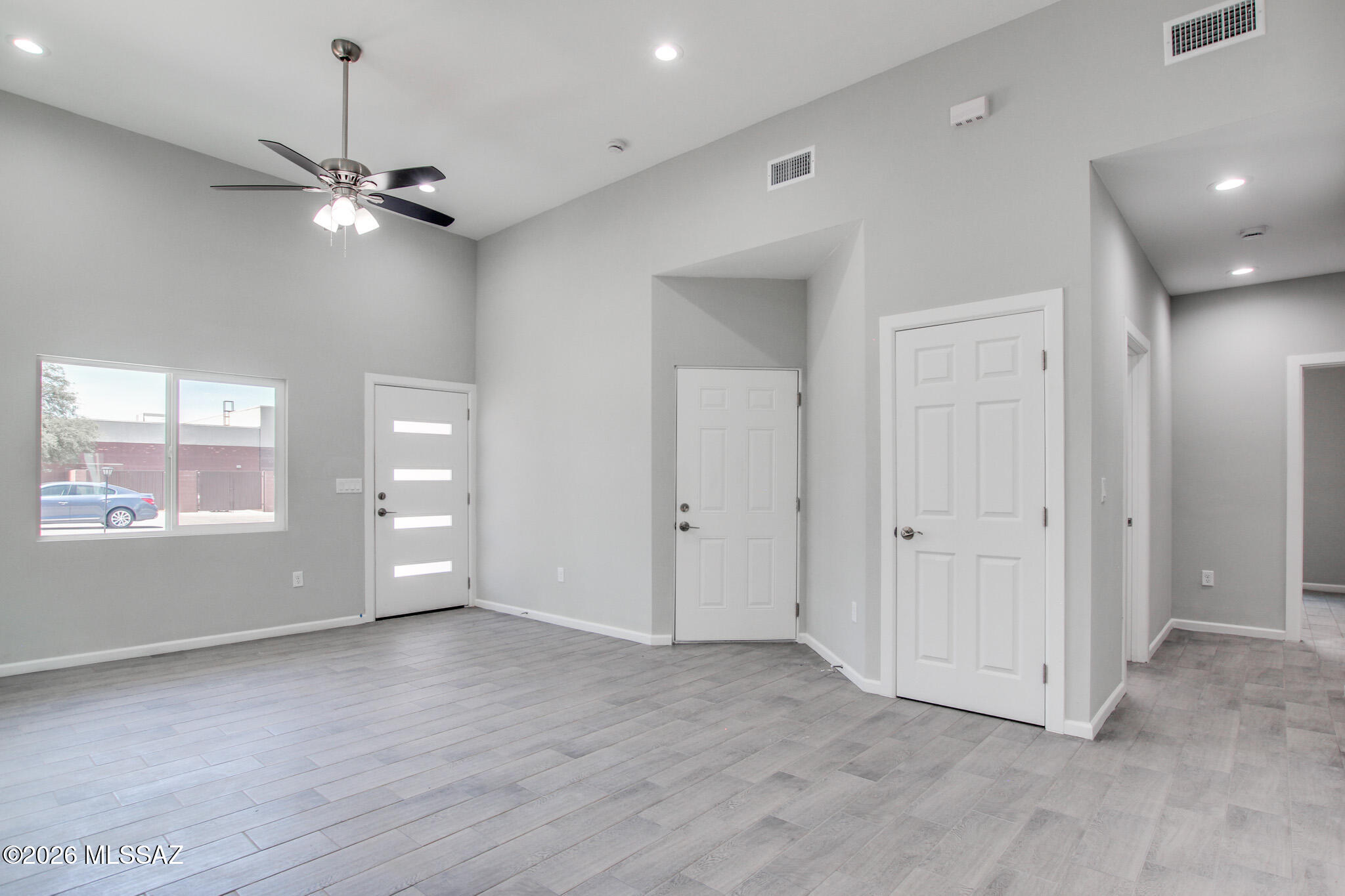 4238 N Lulu Court