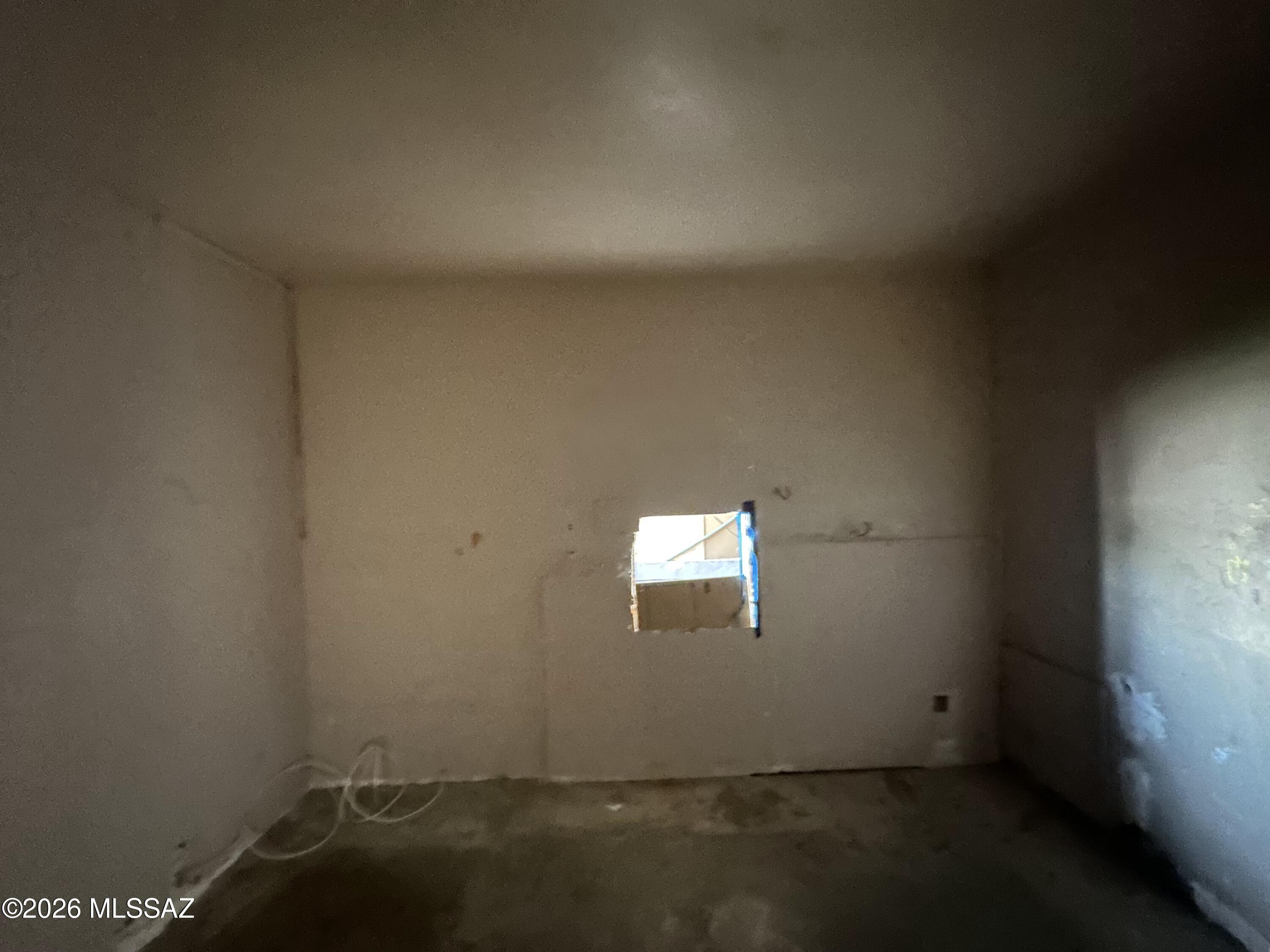 915 N Alder Avenue