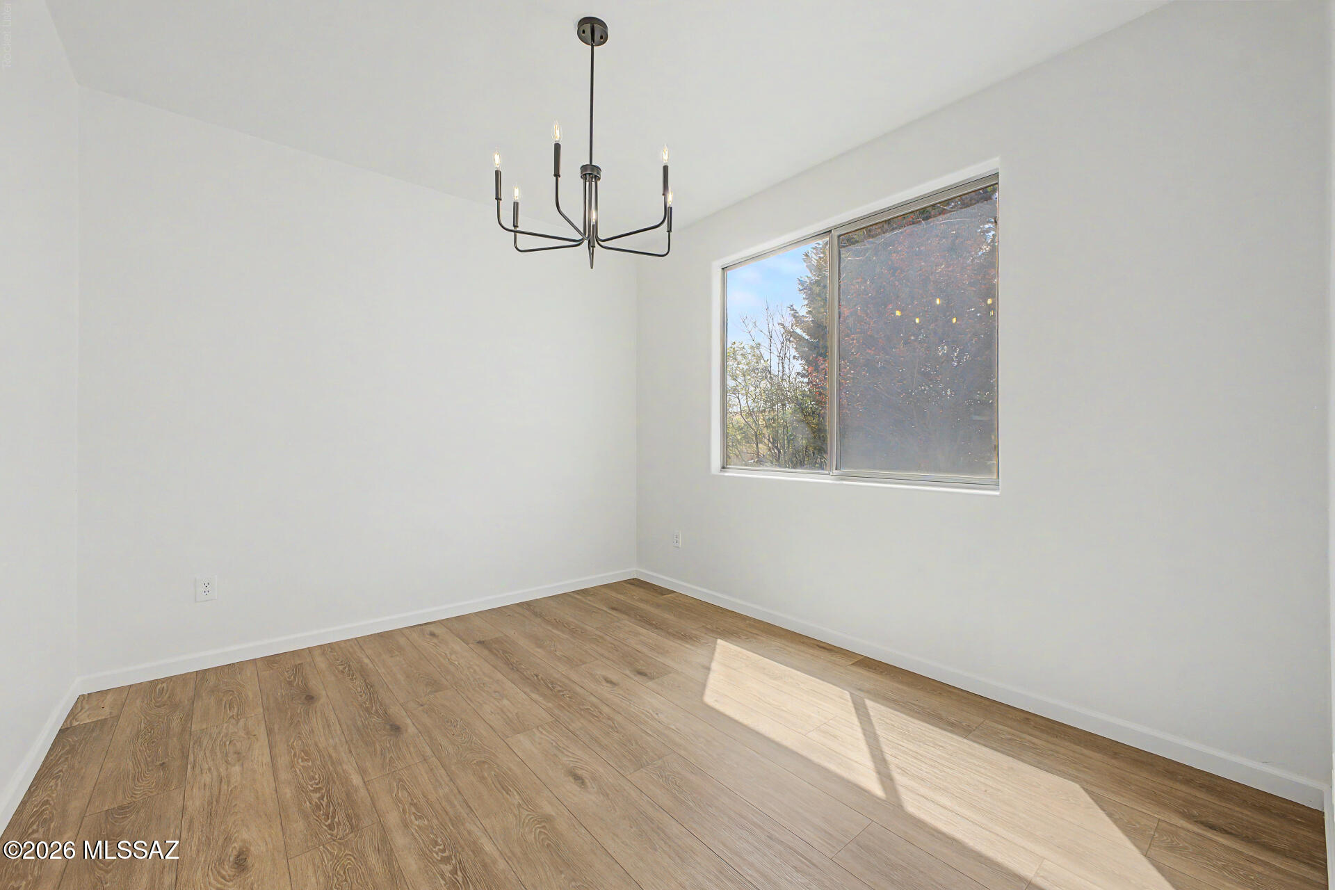 8215 S Placita Bilbao