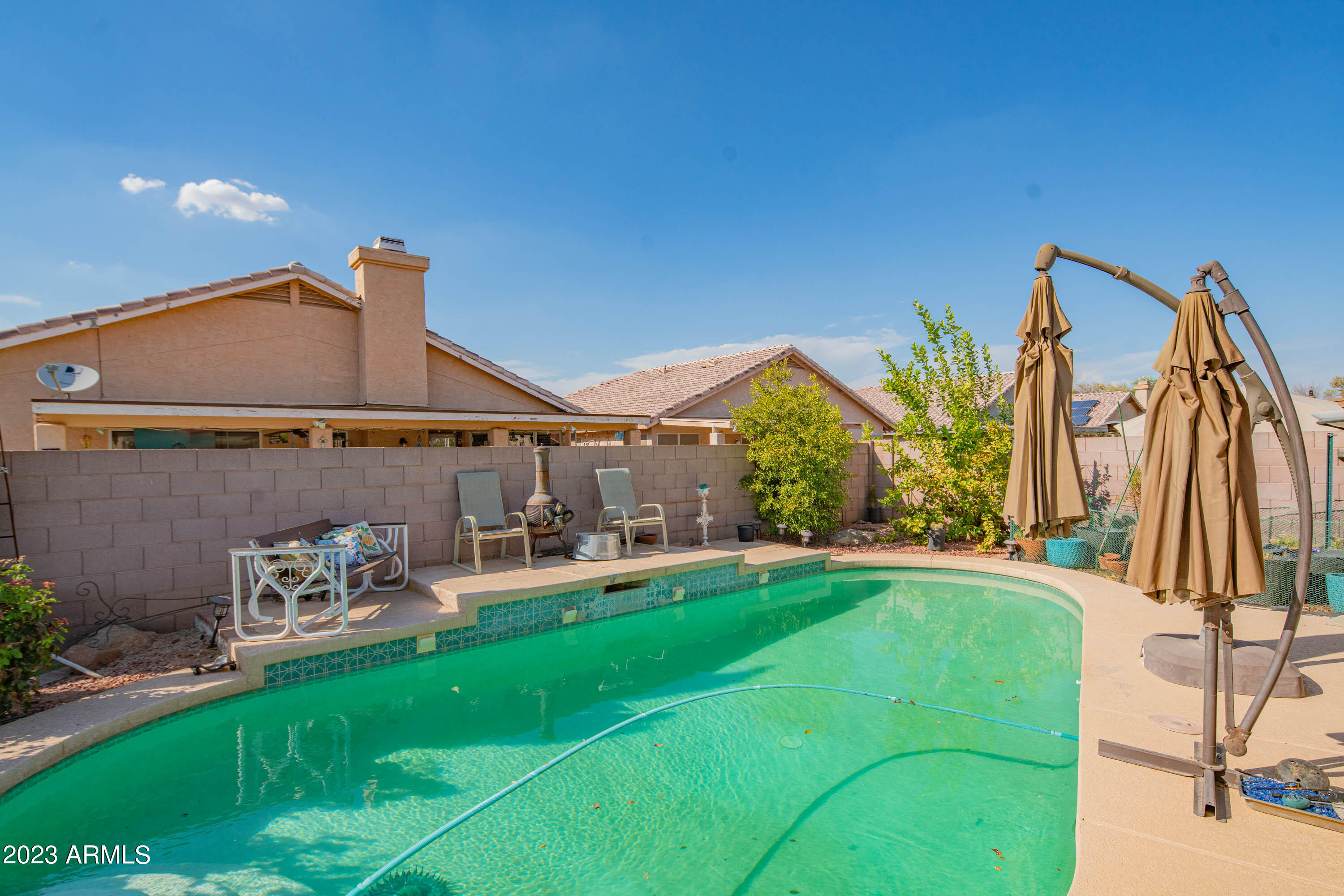 8914 W Sandra Terr