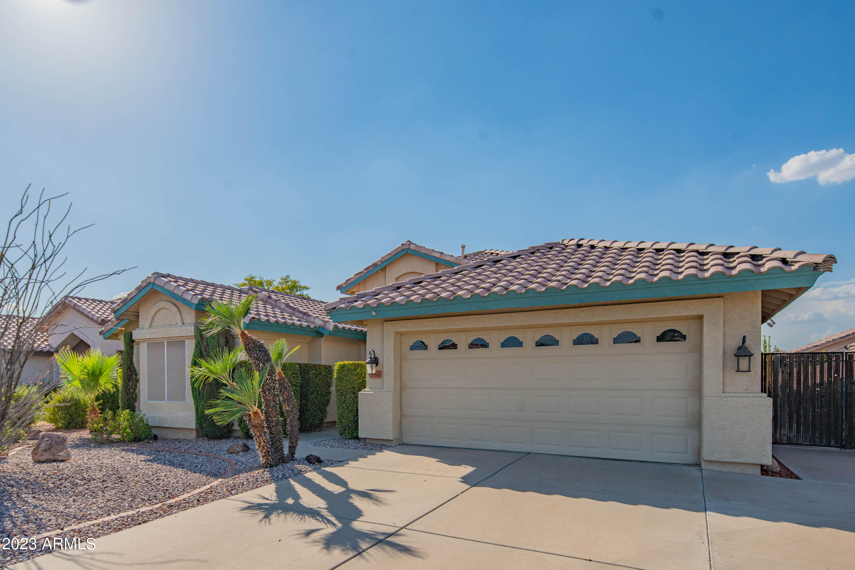 8914 W Sandra Terr