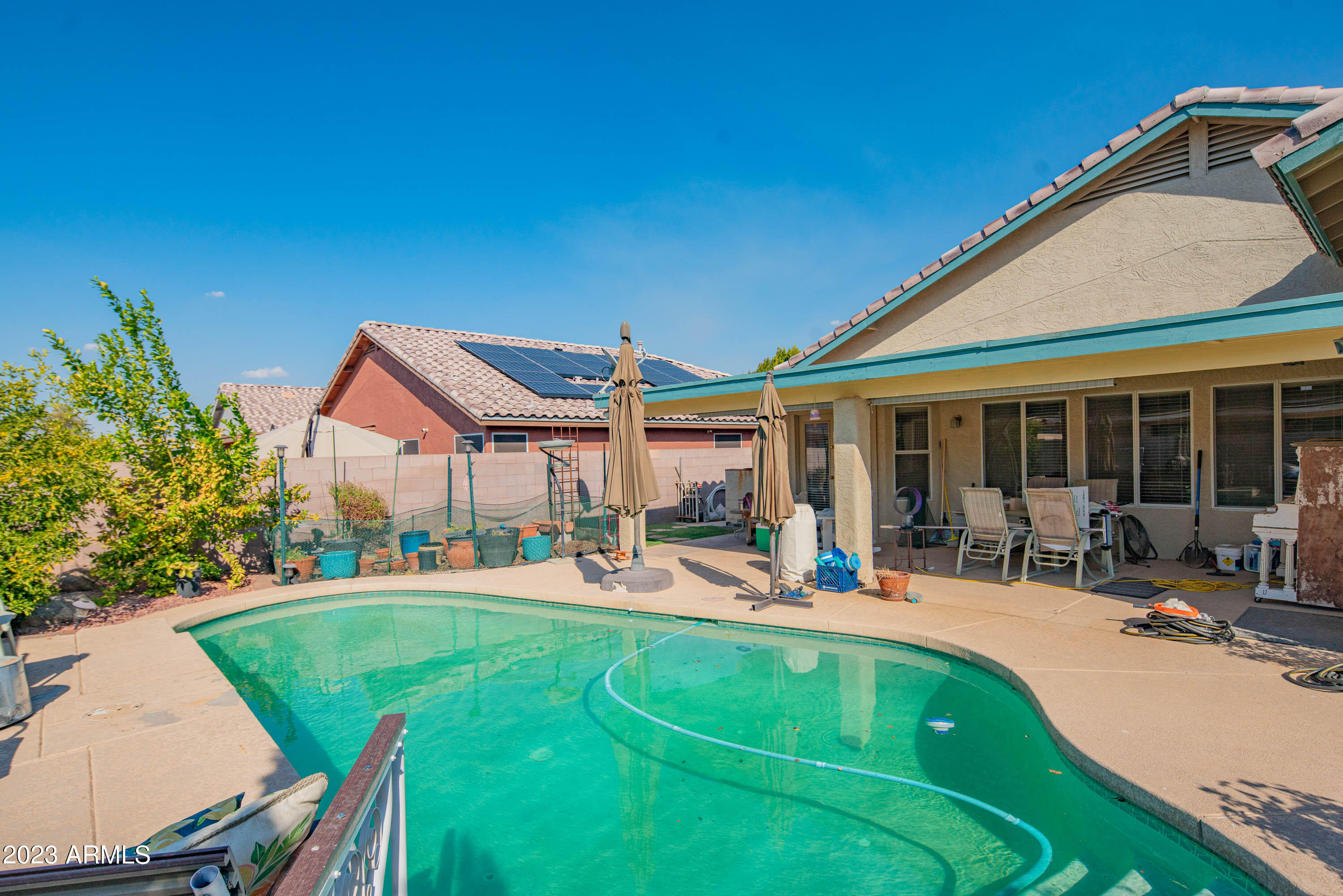 8914 W Sandra Terr