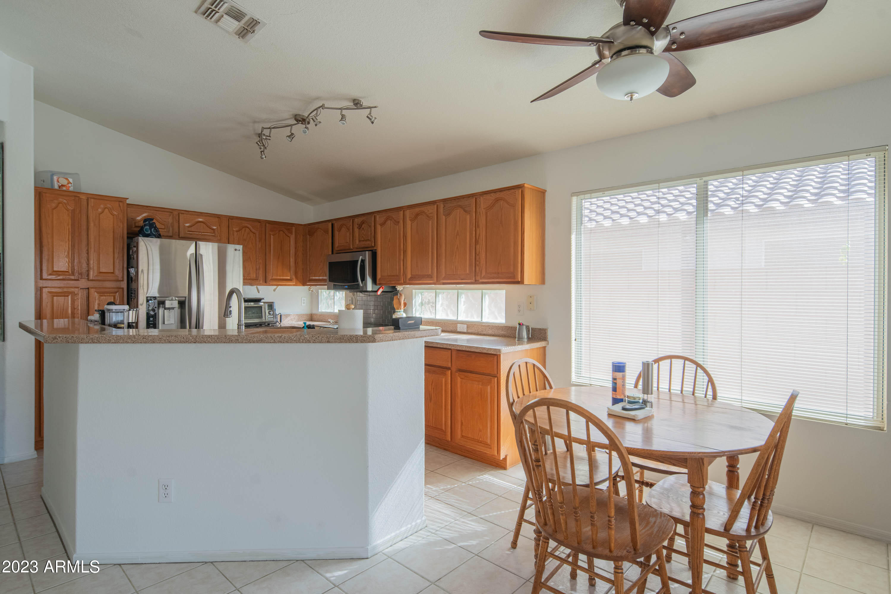 8914 W Sandra Terr