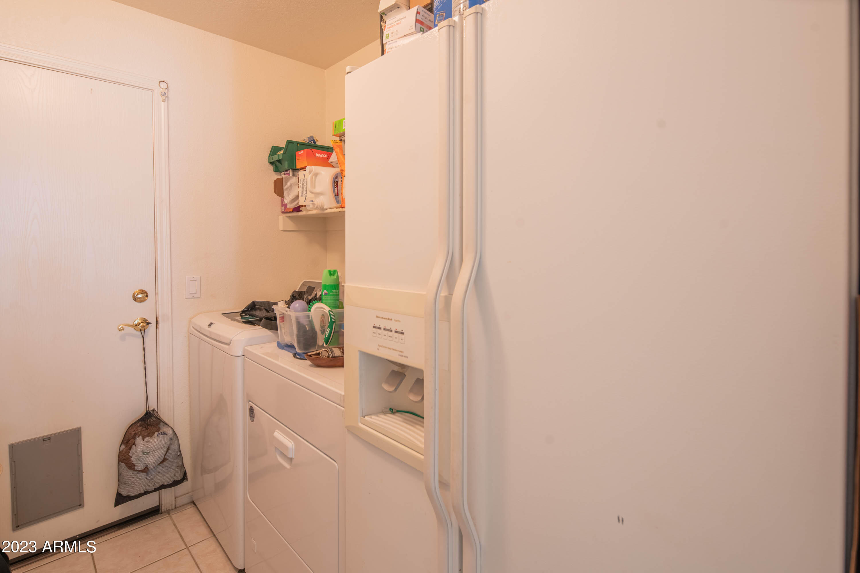 8914 W Sandra Terr