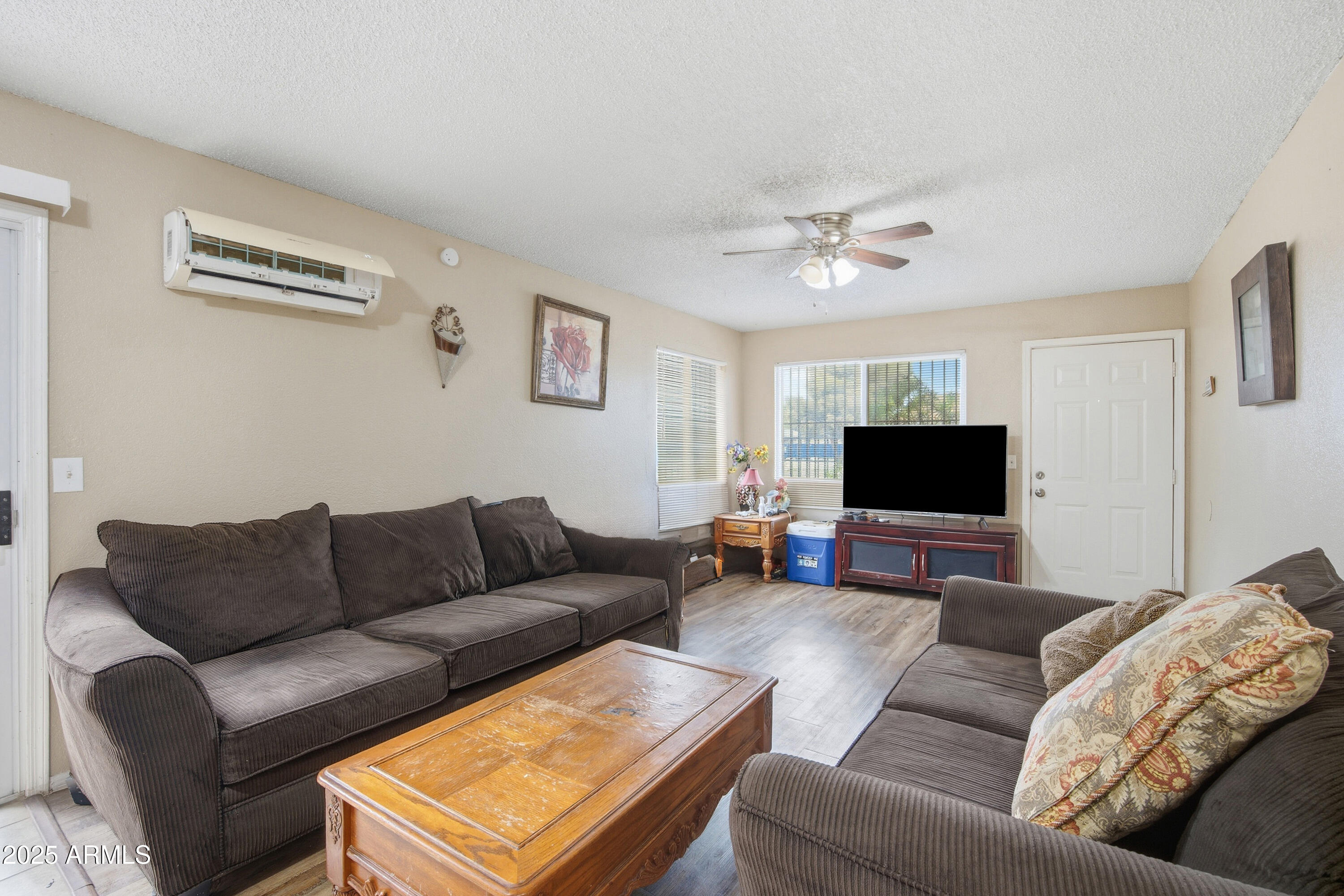 4242 N 69th Lane, 1333