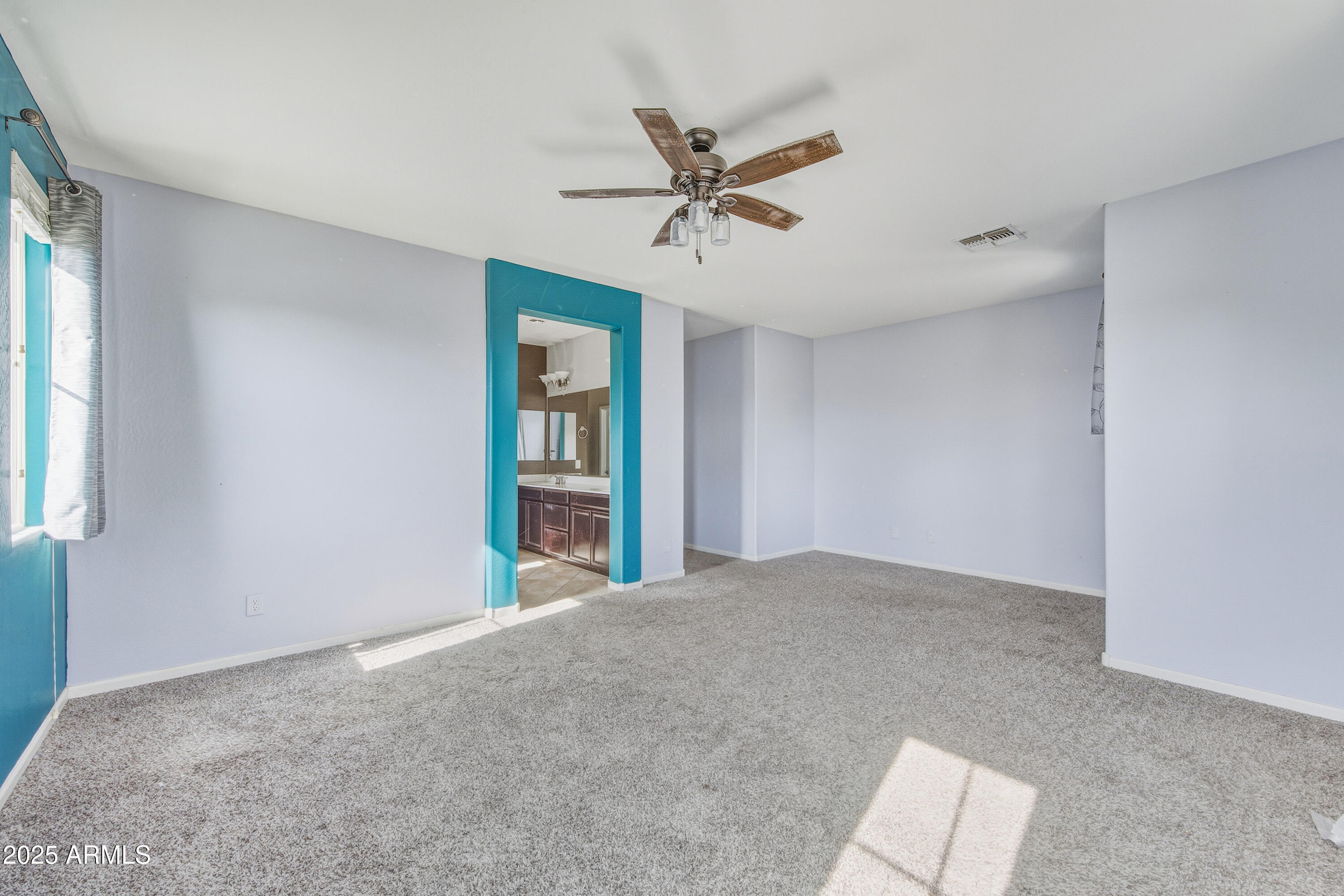 15141 W ALEXANDRIA Way