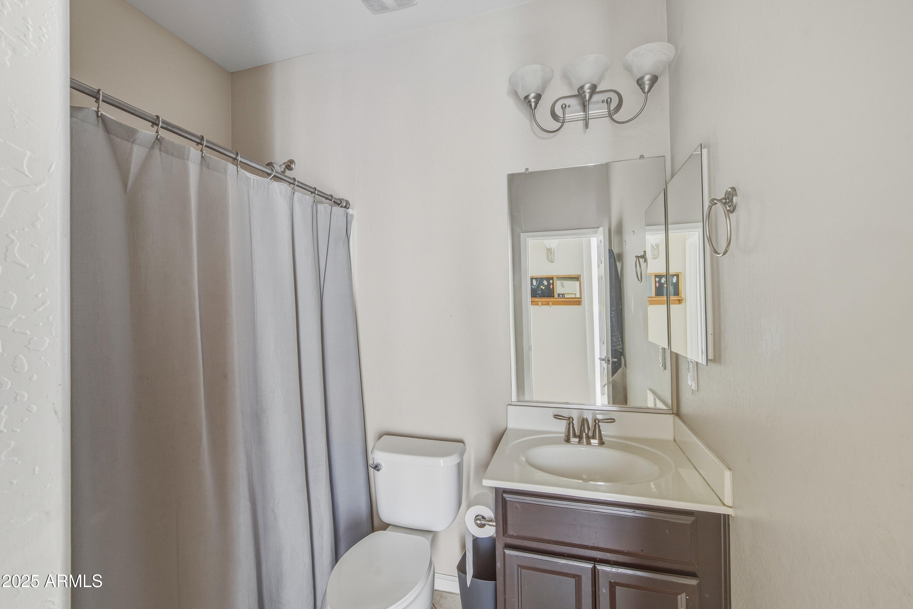 15141 W ALEXANDRIA Way