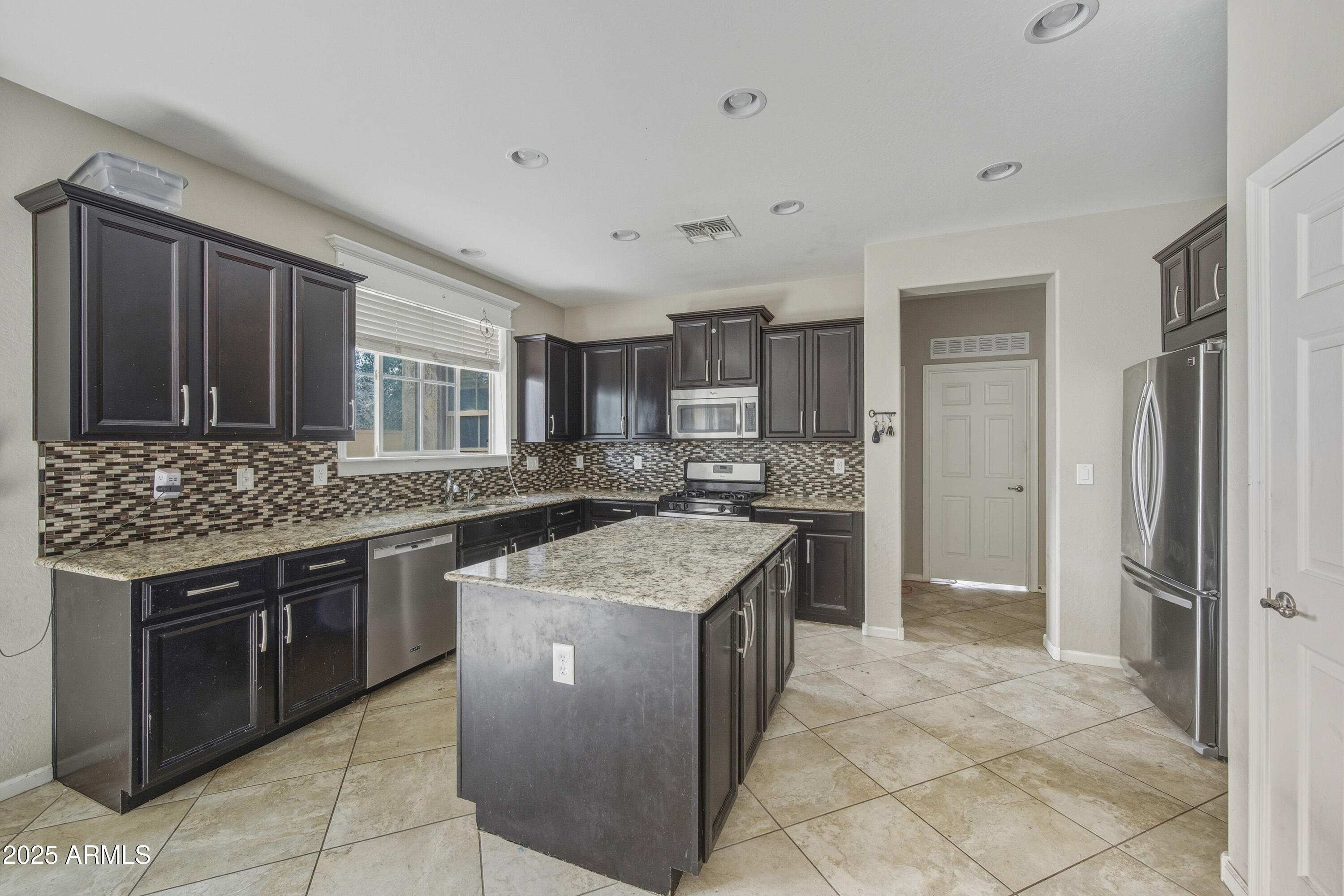 15141 W ALEXANDRIA Way