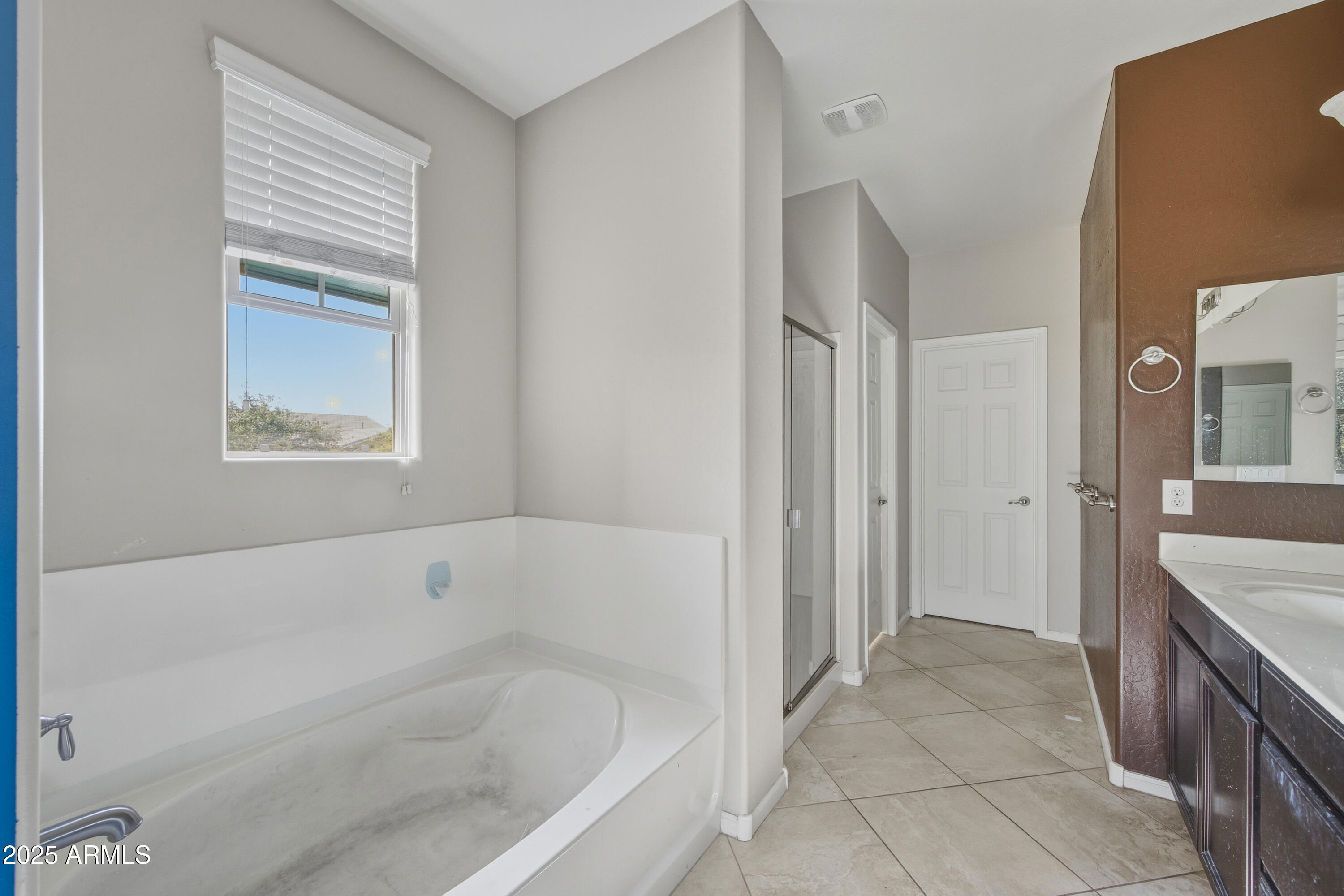 15141 W ALEXANDRIA Way