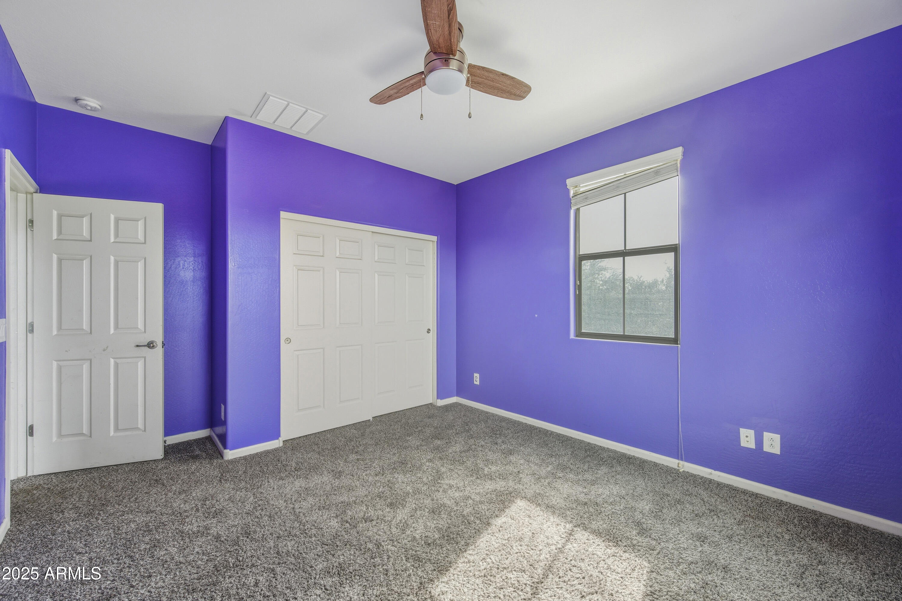 15141 W ALEXANDRIA Way