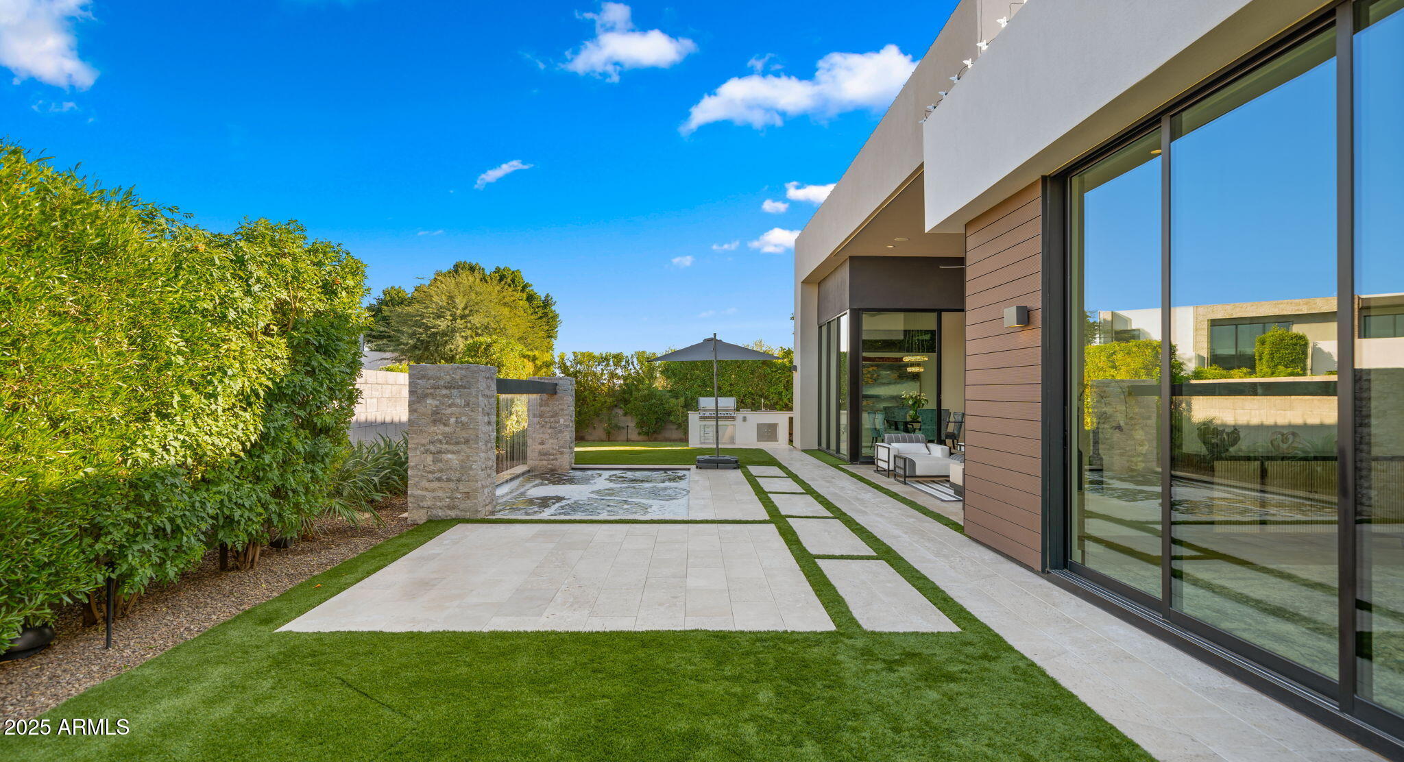 6962 E CACTUS WREN Road