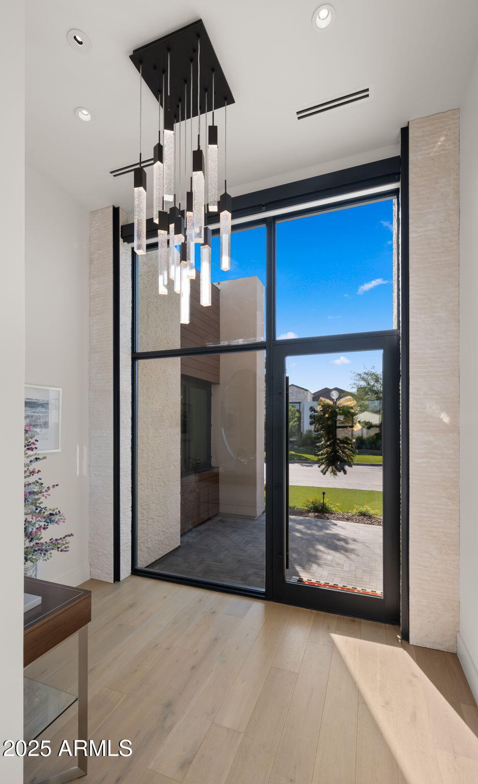 6962 E CACTUS WREN Road