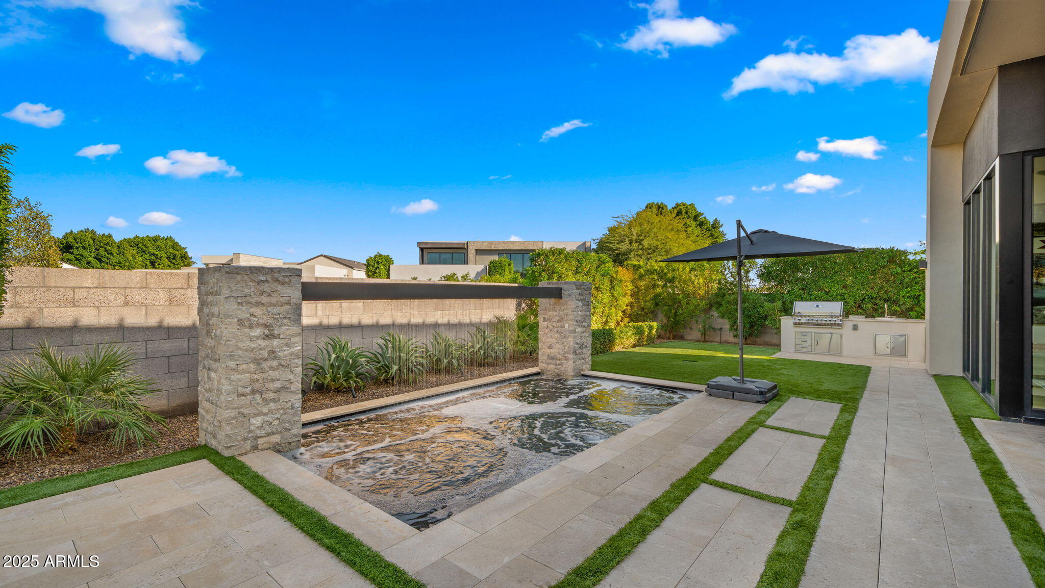 6962 E CACTUS WREN Road