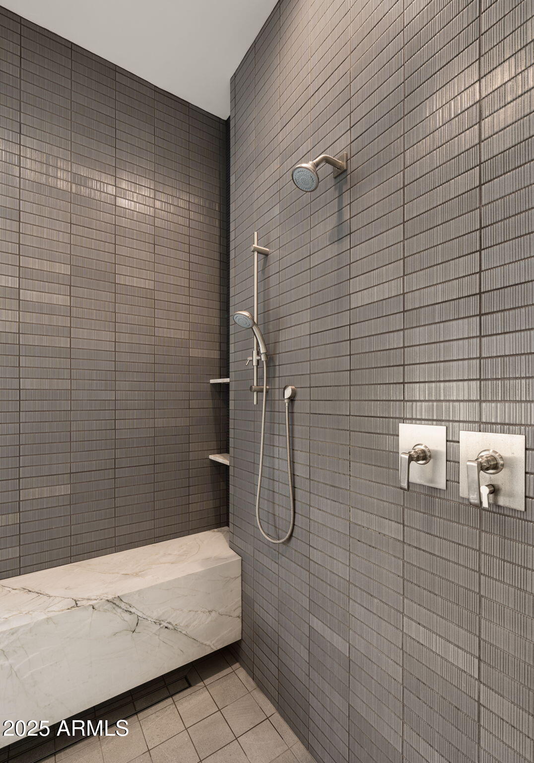 6962 E CACTUS WREN Road