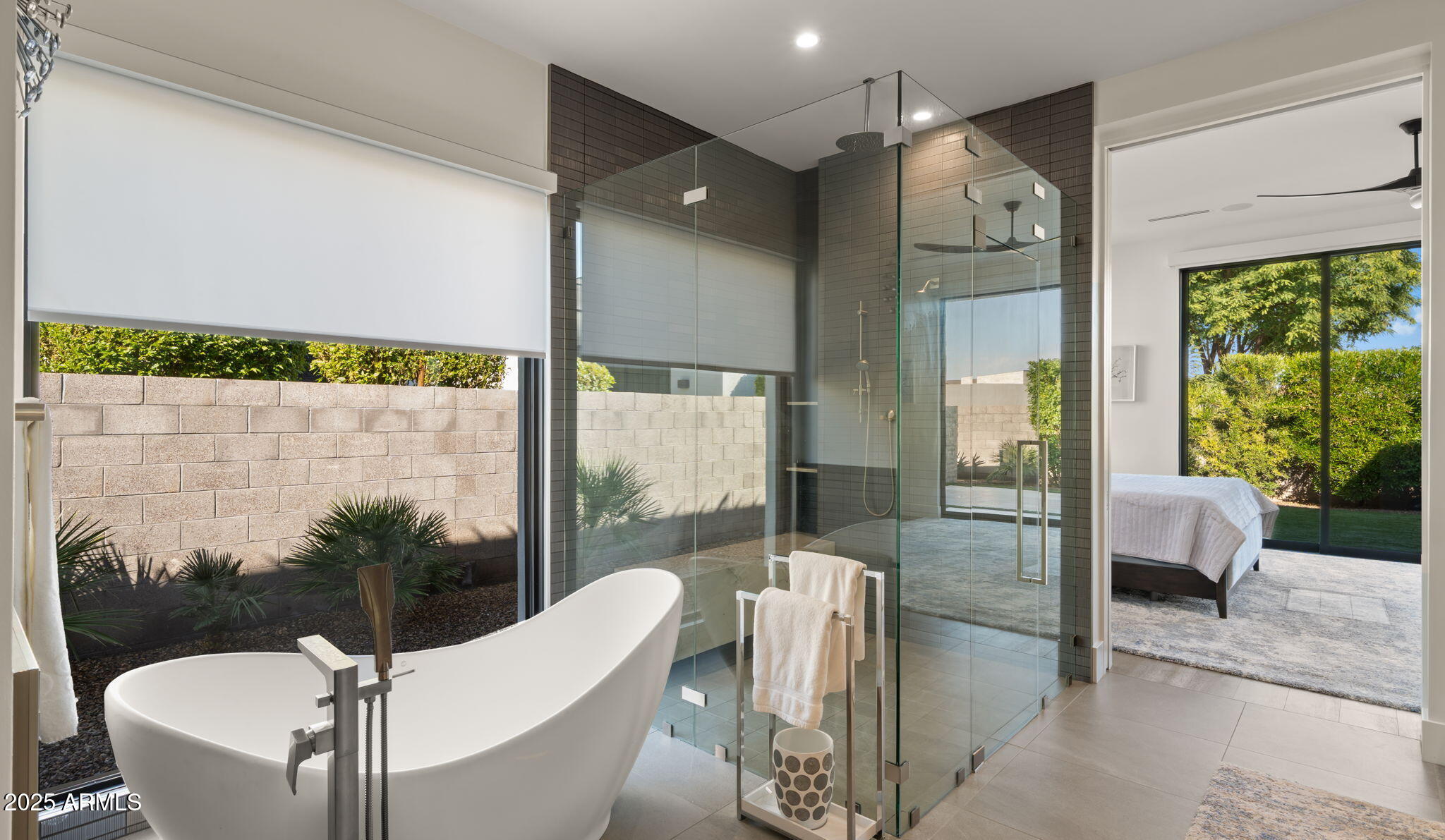 6962 E CACTUS WREN Road