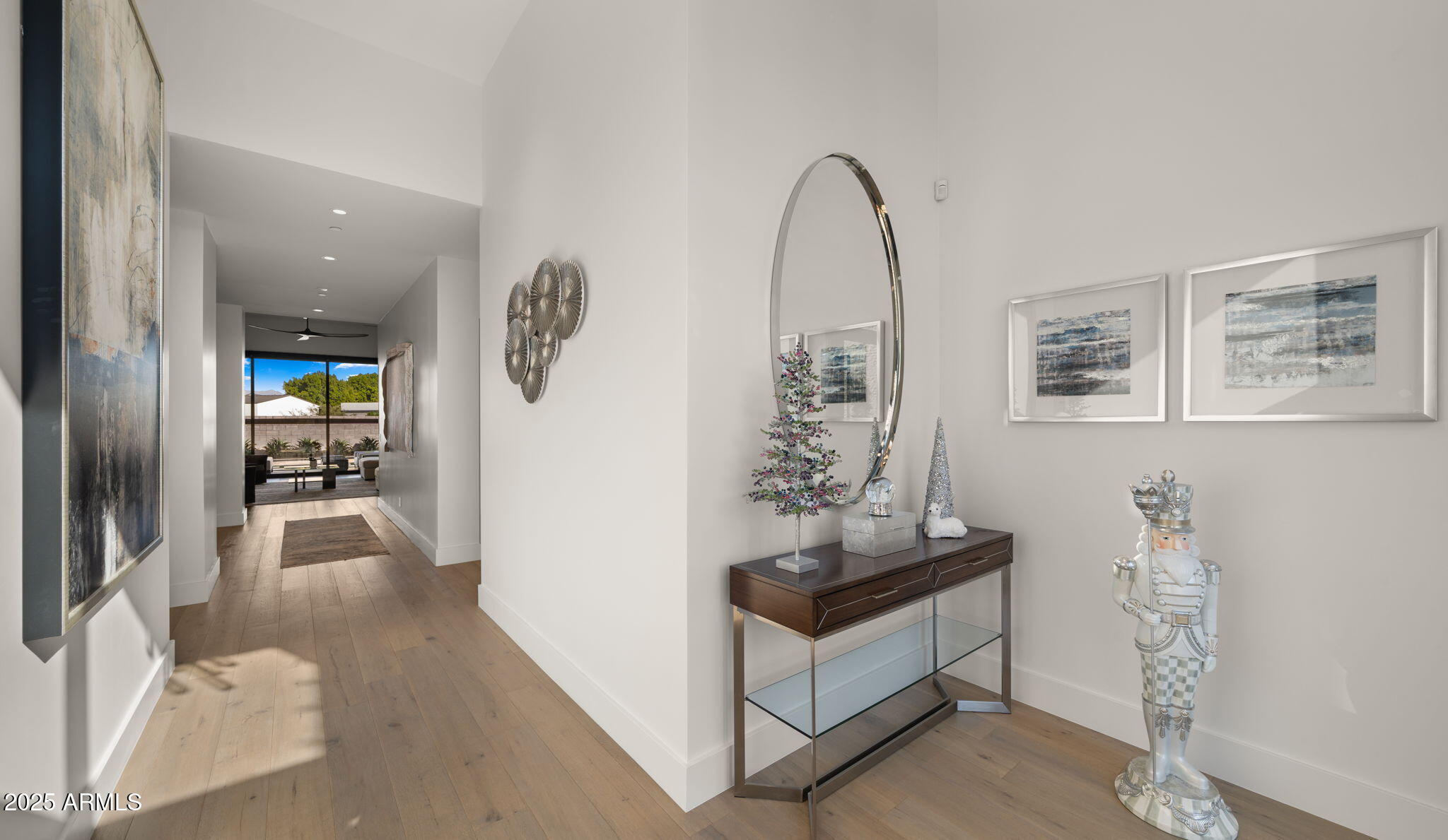 6962 E CACTUS WREN Road