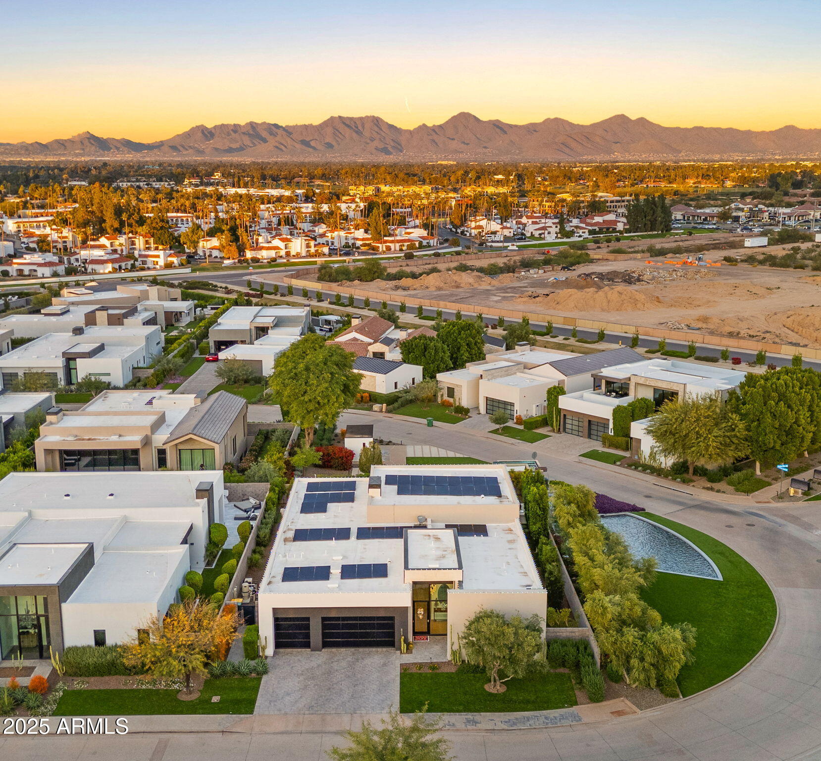 6962 E CACTUS WREN Road