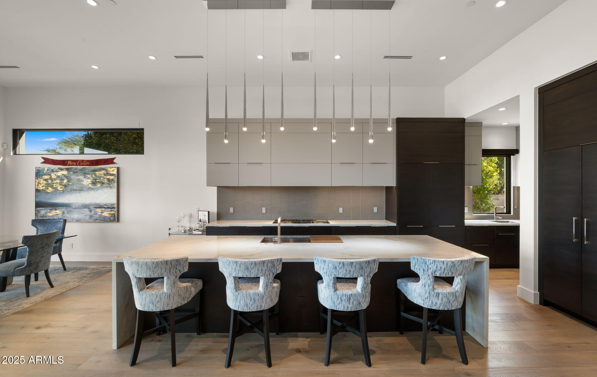 6962 E CACTUS WREN Road