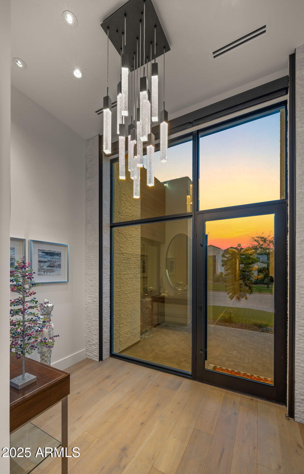 6962 E CACTUS WREN Road