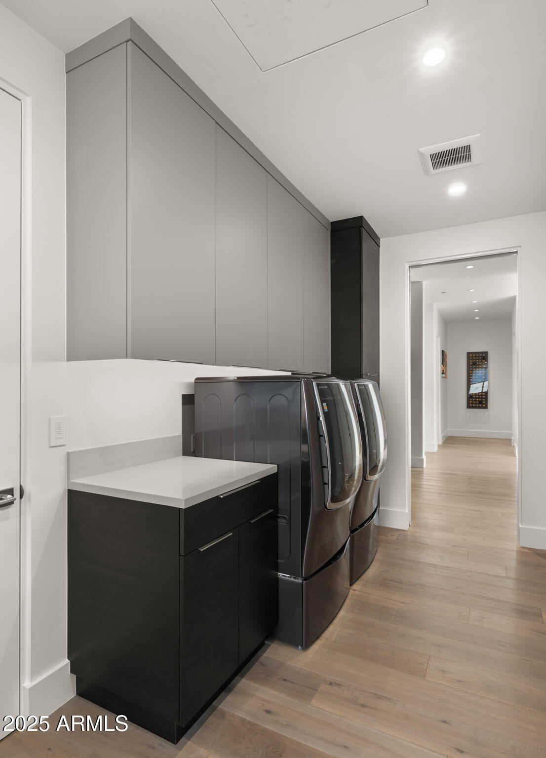 6962 E CACTUS WREN Road