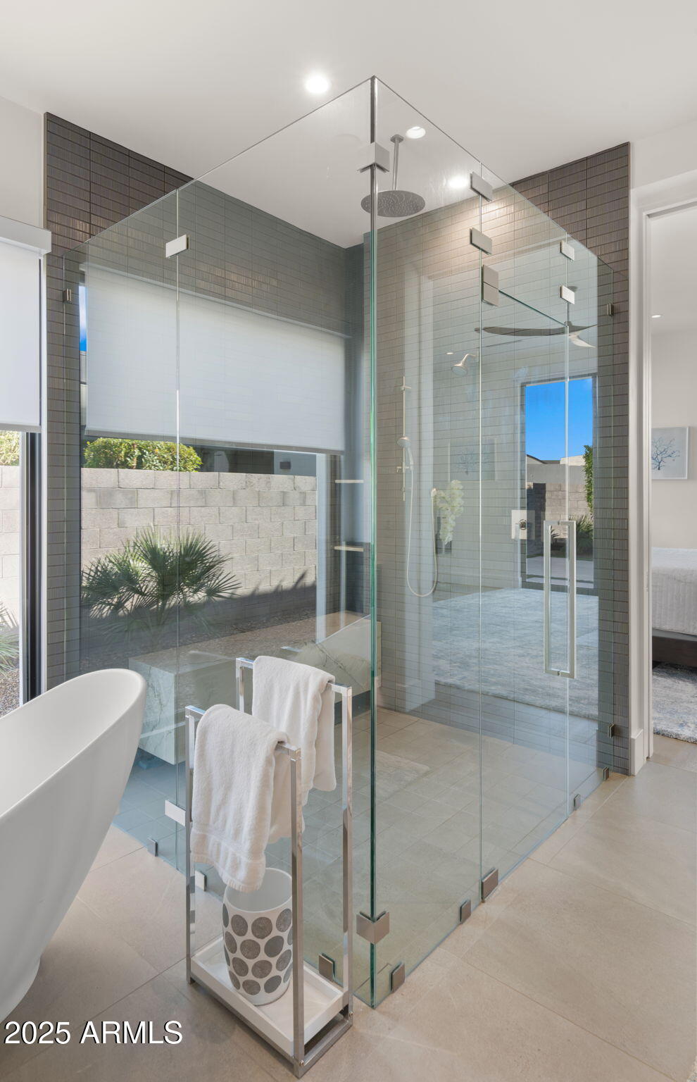 6962 E CACTUS WREN Road